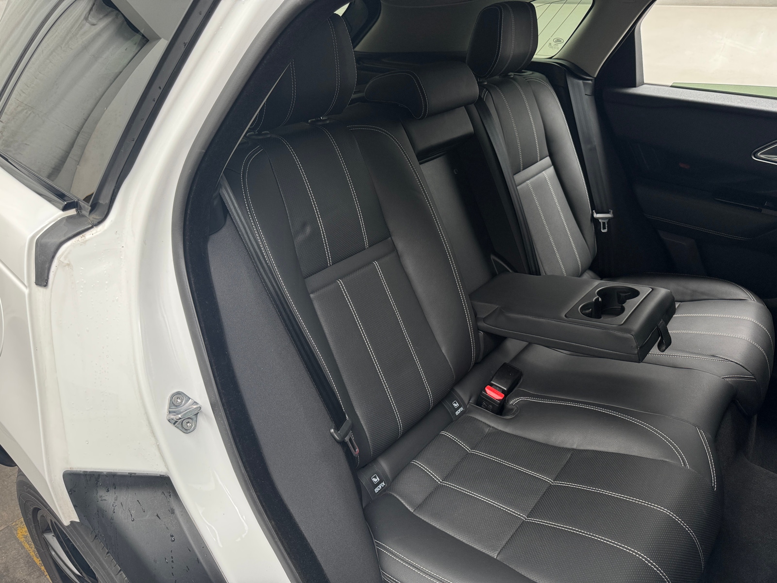 Thumbnail: 2021 Land Rover Range Rover Velar - 5