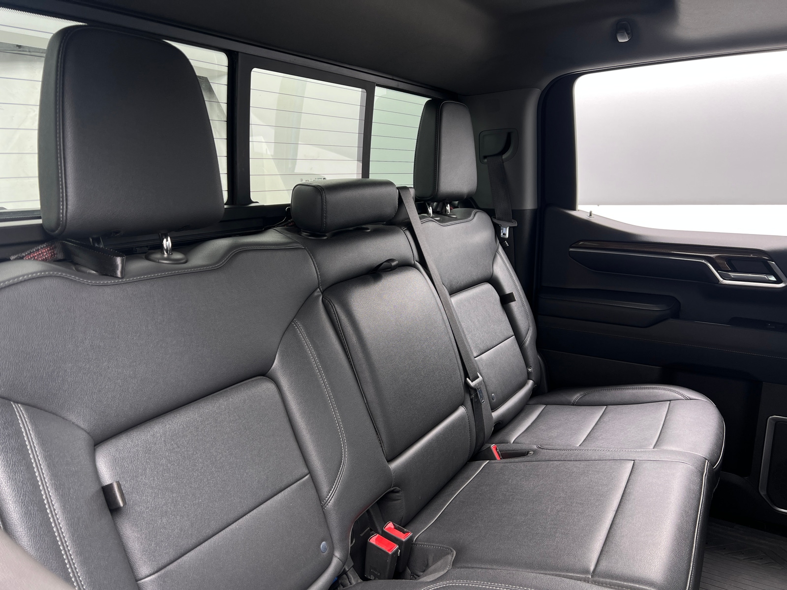Thumbnail: 2022 Chevrolet Silverado 1500 - 6