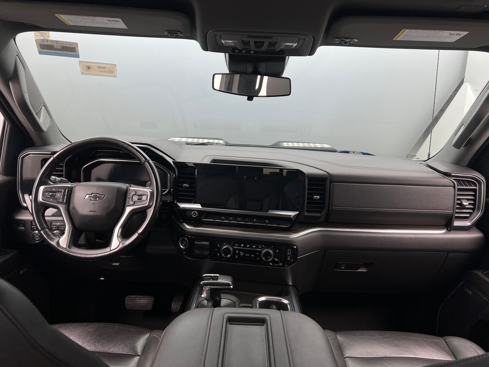 Thumbnail: 2022 Chevrolet Silverado 1500 - 3