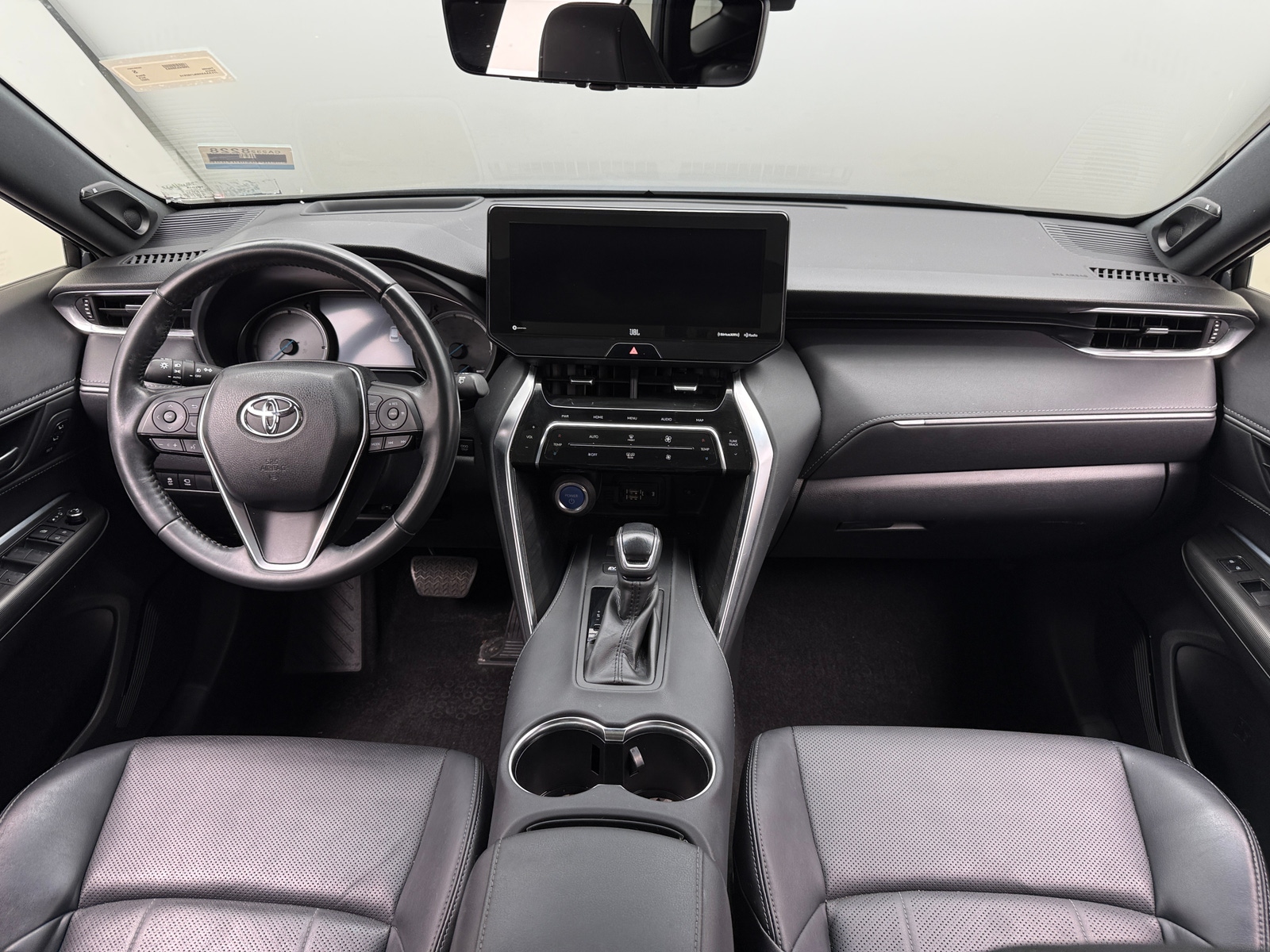 Thumbnail: 2022 Toyota Venza - 2