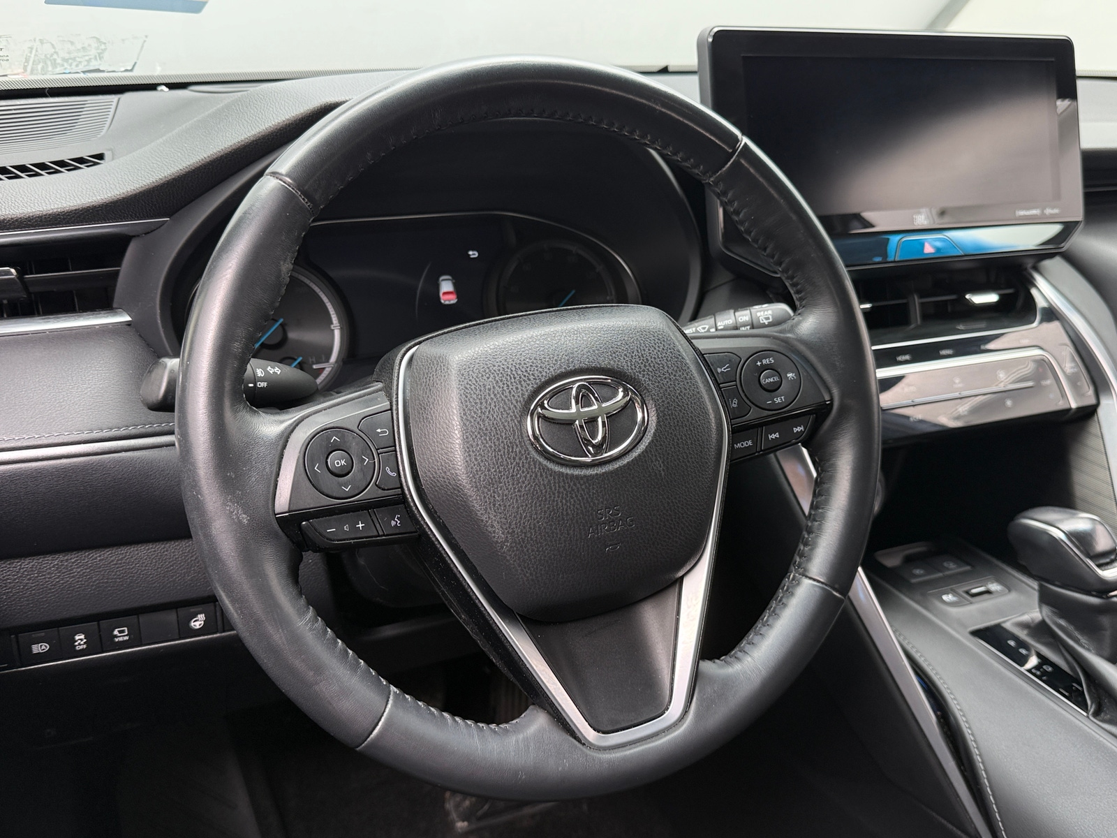 Thumbnail: 2022 Toyota Venza - 4