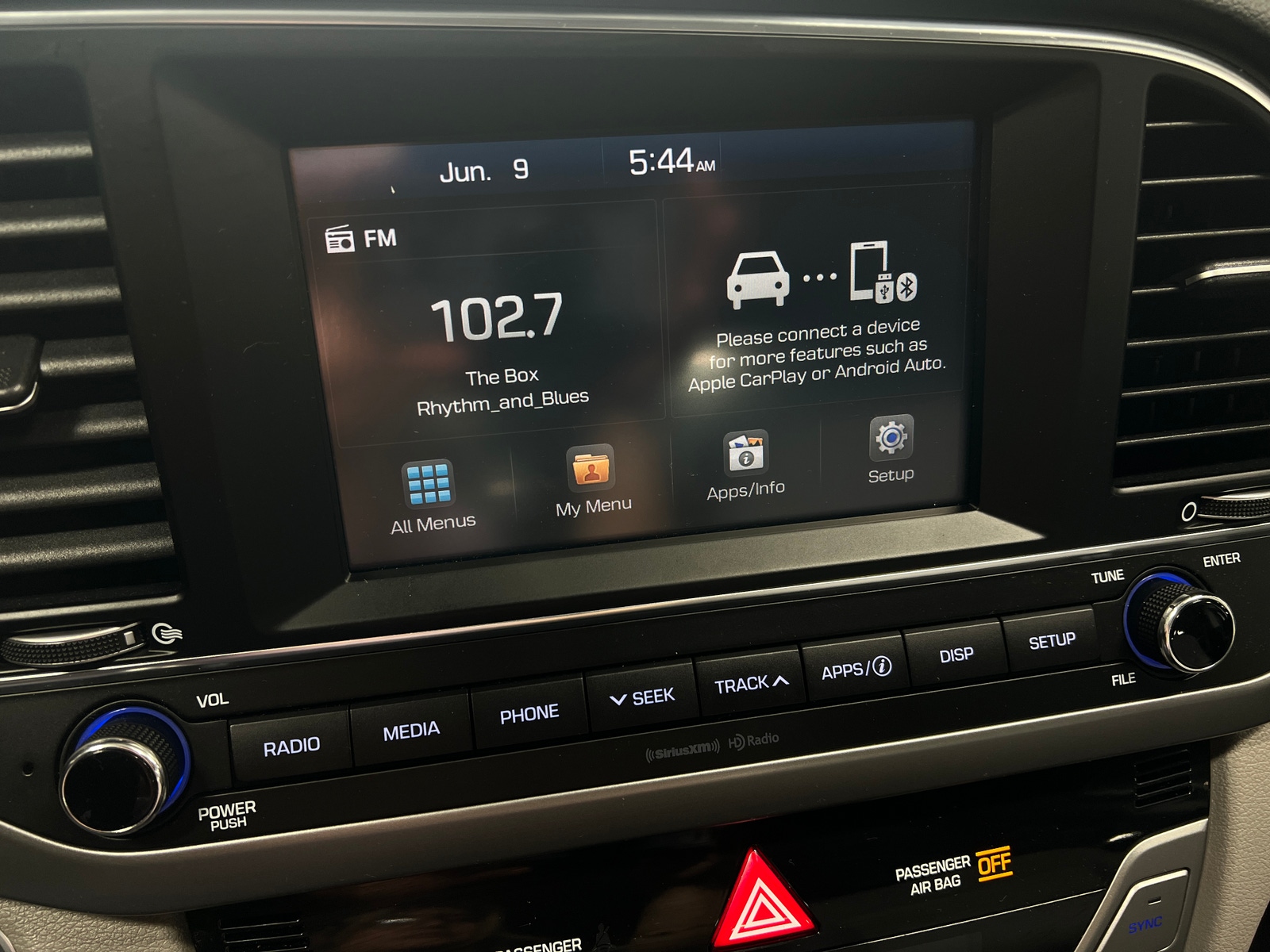 Thumbnail: 2018 Hyundai Elantra - 4