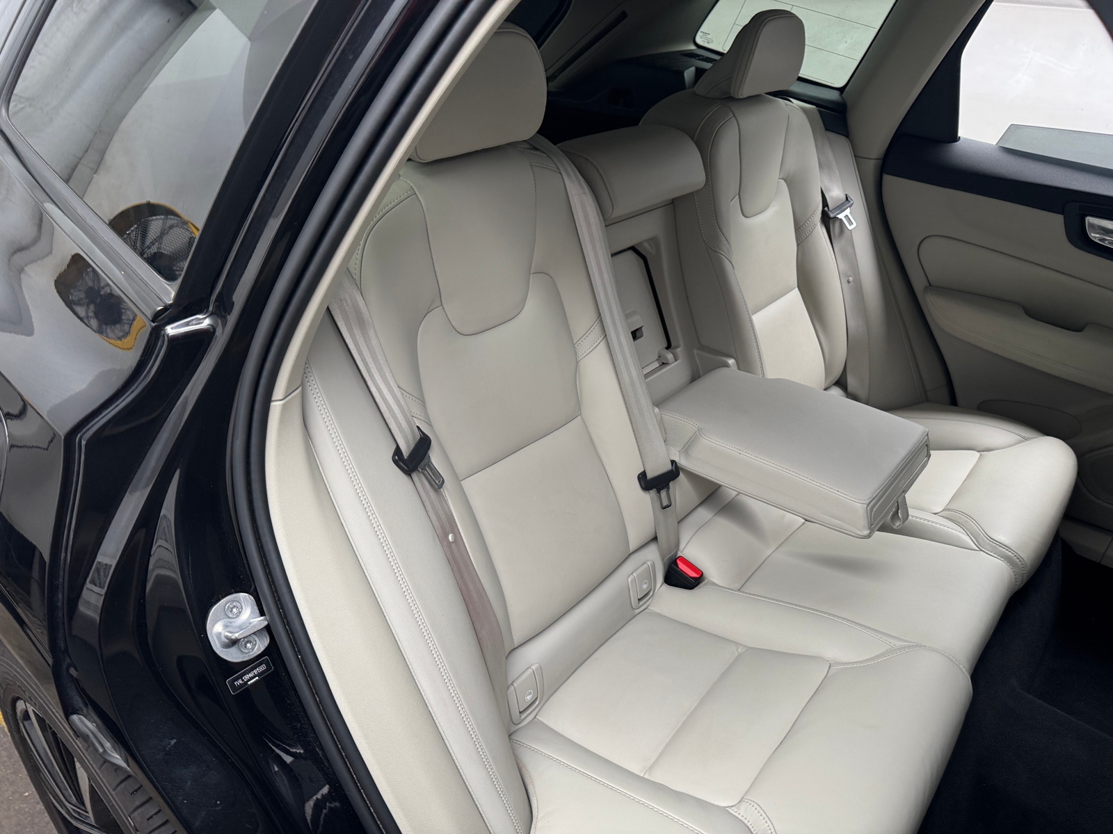 Thumbnail: 2024 Volvo XC60 - 5