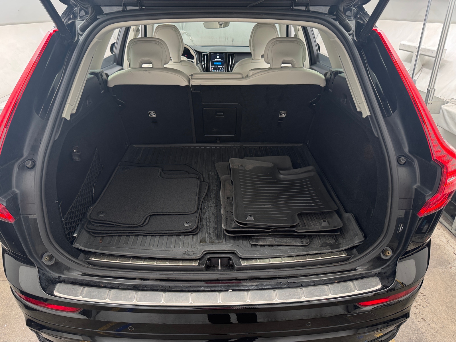 Thumbnail: 2024 Volvo XC60 - 6