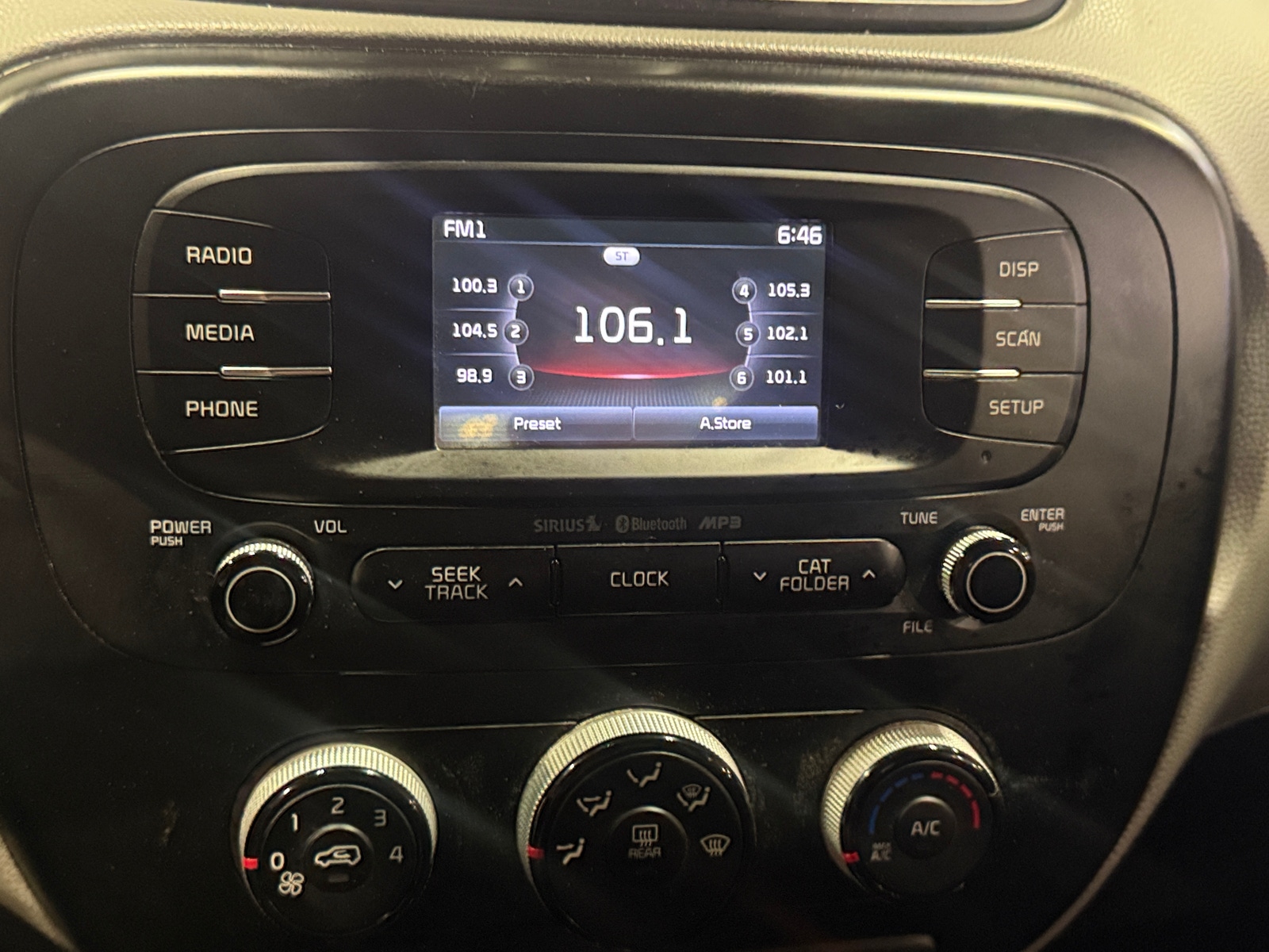 Thumbnail: 2016 Kia Soul - 4