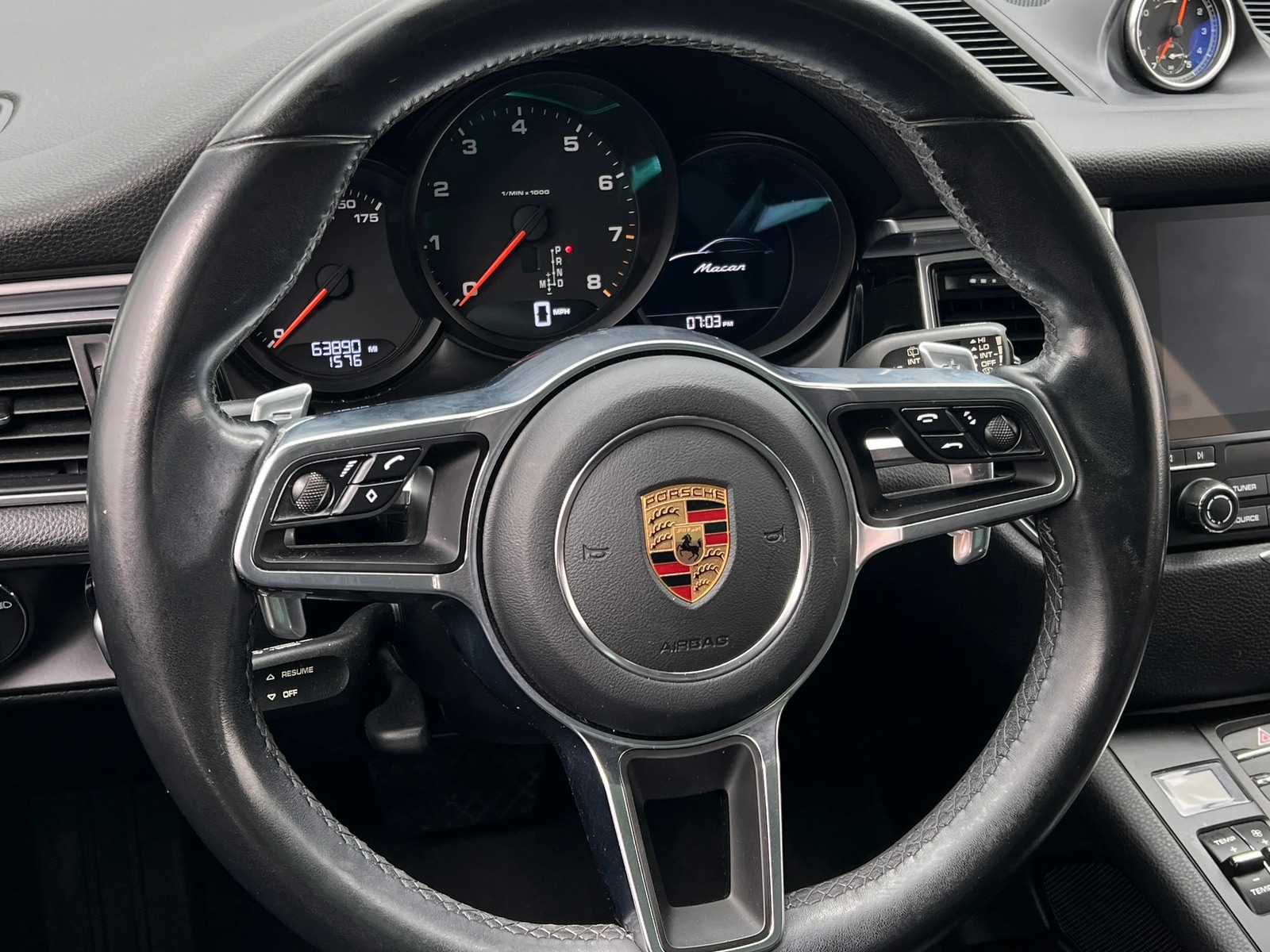 Thumbnail: 2018 Porsche Macan - 4