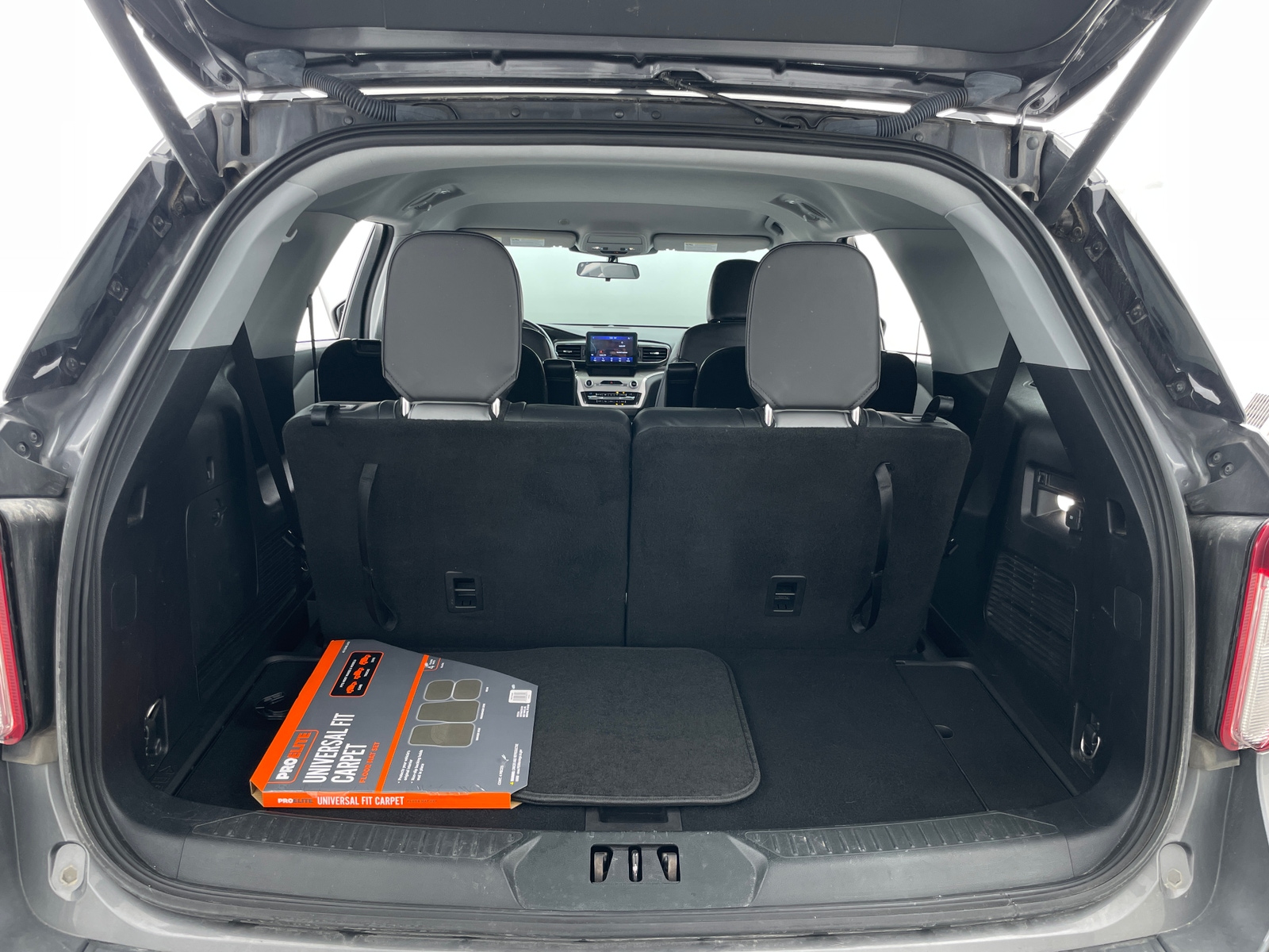 Thumbnail: 2021 Ford Explorer - 7