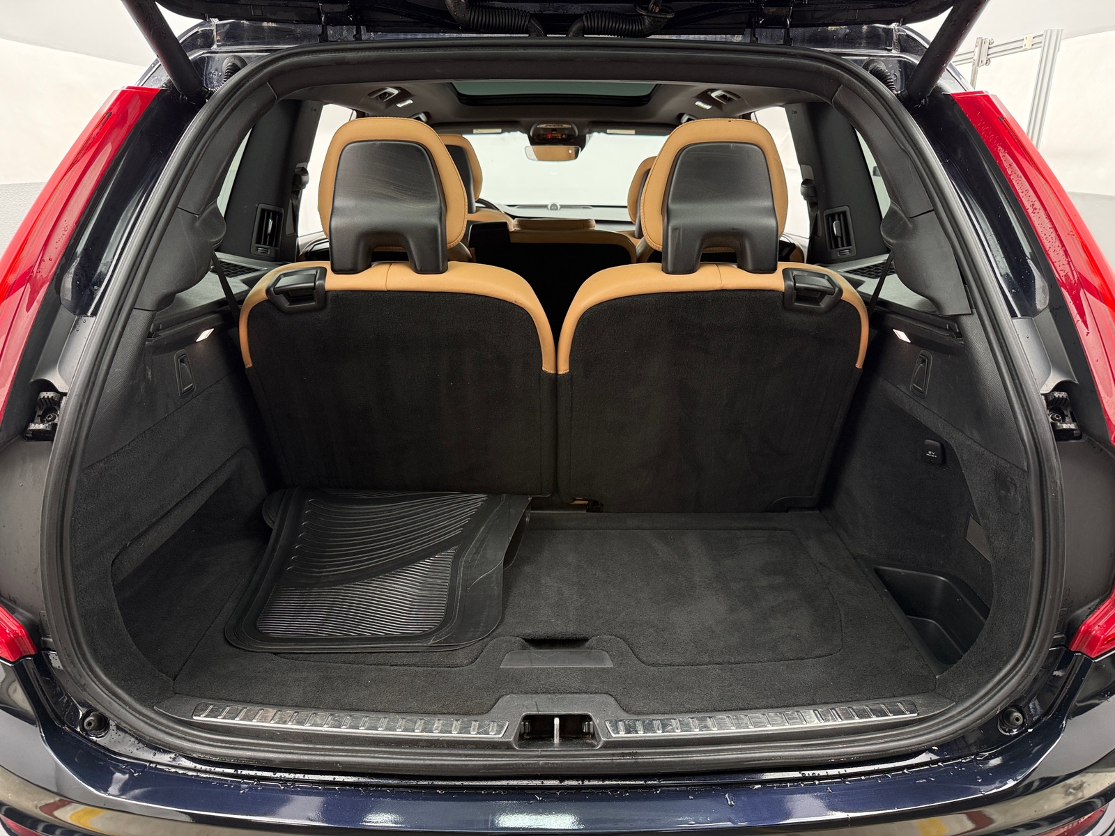 Thumbnail: 2017 Volvo XC90 - 6