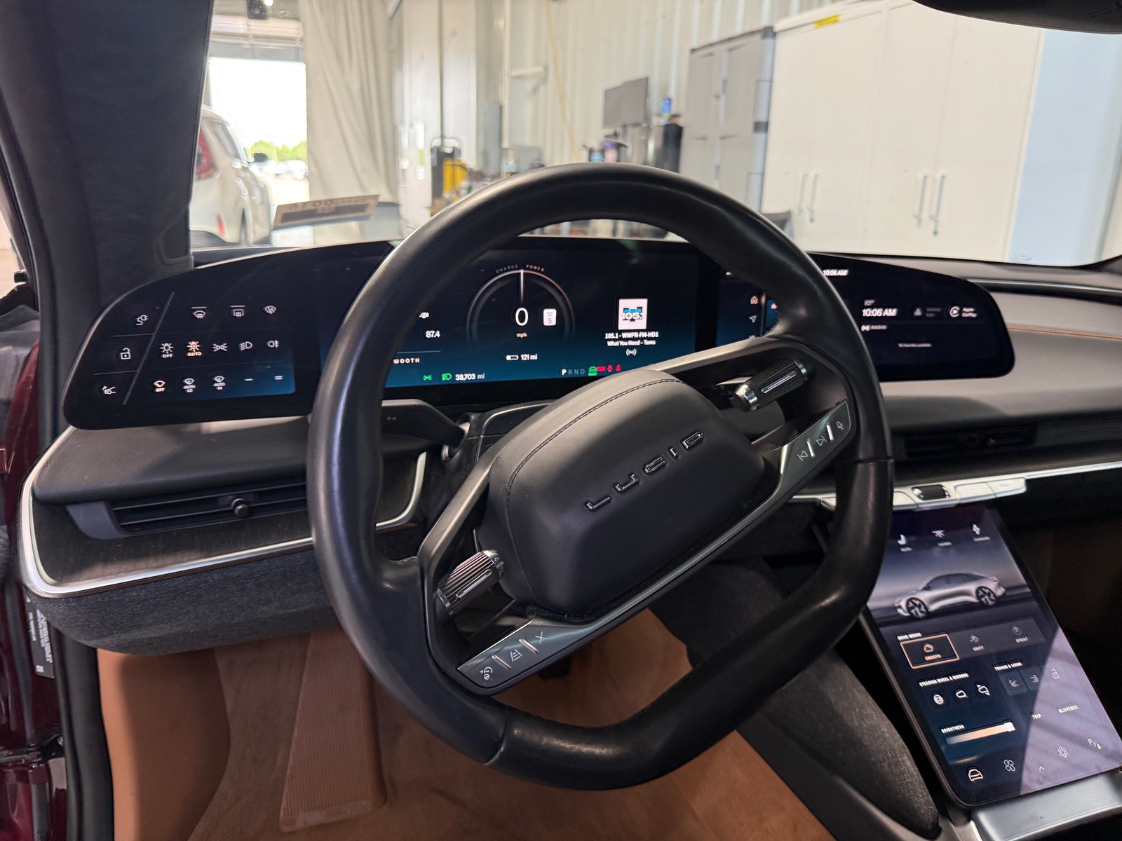 Thumbnail: 2023 Lucid Air - 4