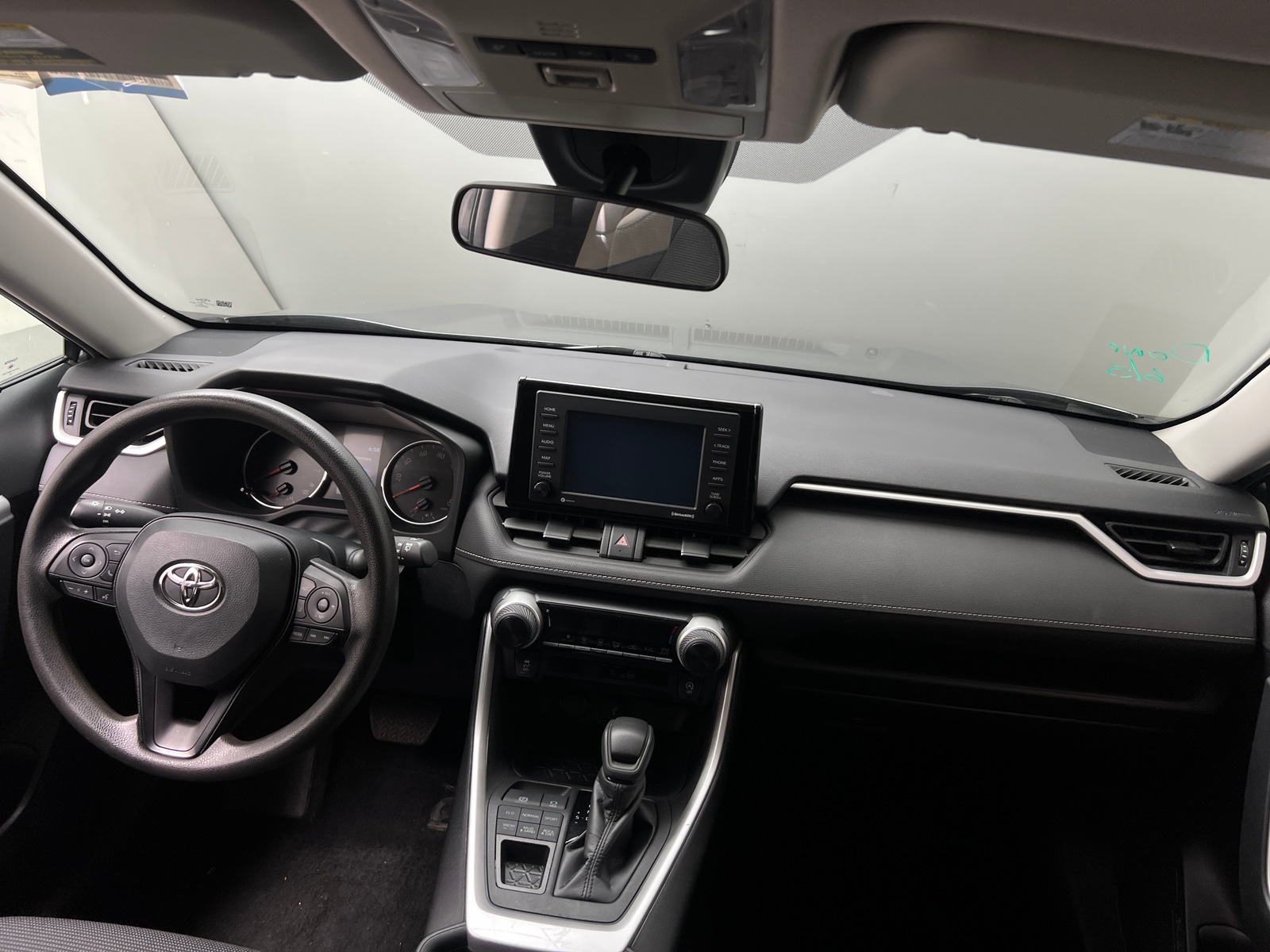 Thumbnail: 2022 Toyota RAV4 - 3