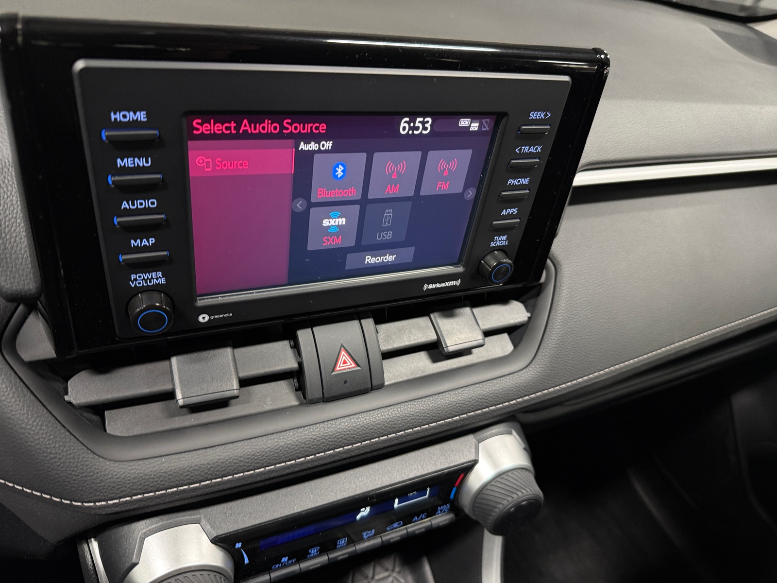 Thumbnail: 2022 Toyota RAV4 - 4