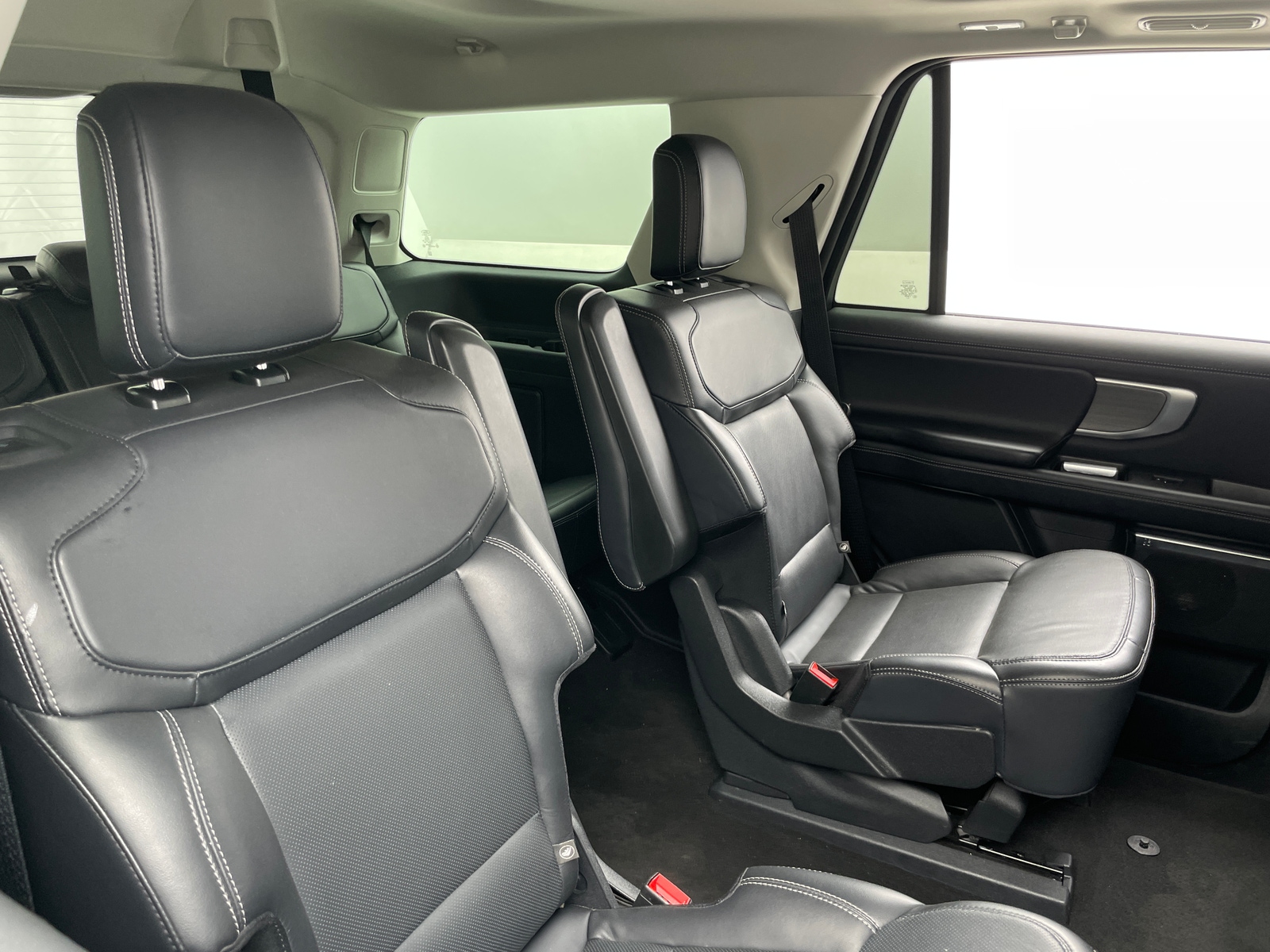 Thumbnail: 2025 Ford Expedition - 5