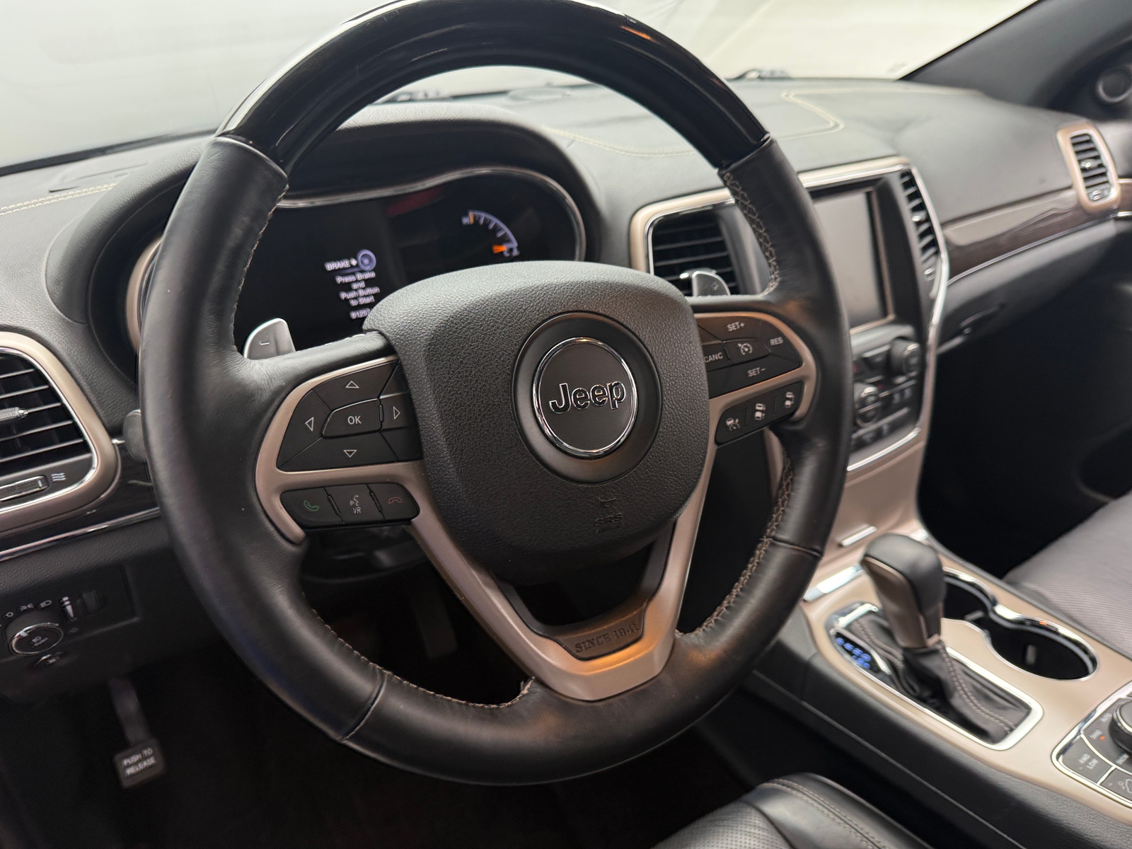 Thumbnail: 2016 Jeep Grand Cherokee - 4