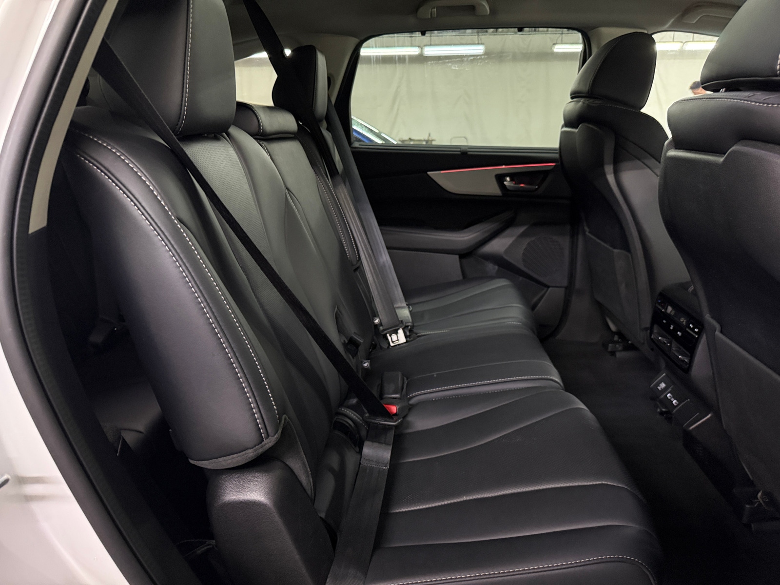 Thumbnail: 2024 Acura MDX - 5