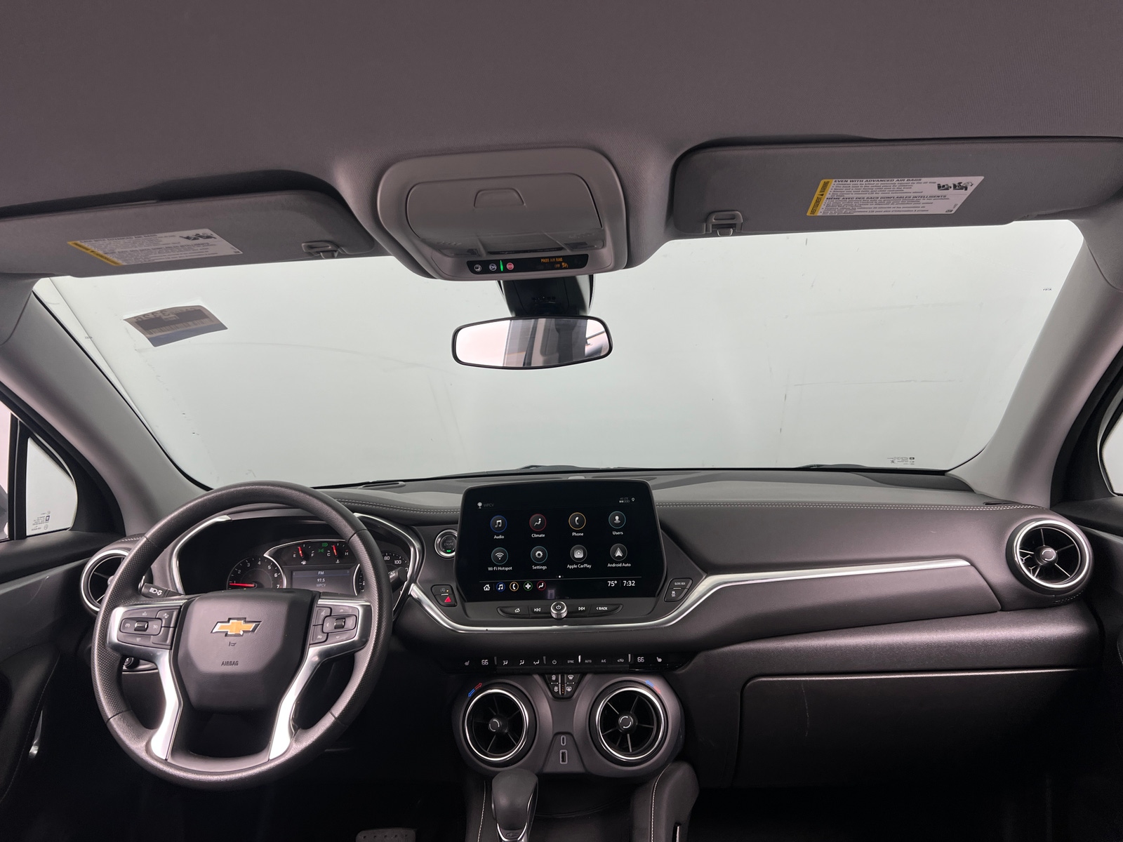 Thumbnail: 2025 Chevrolet Blazer - 3
