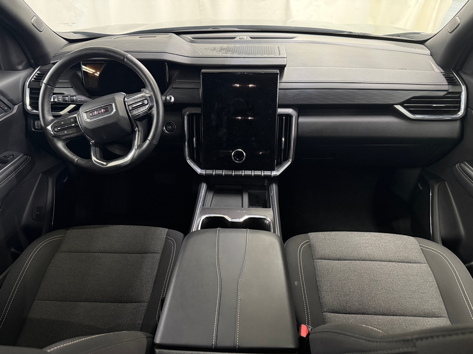 Thumbnail: 2025 GMC Acadia - 3