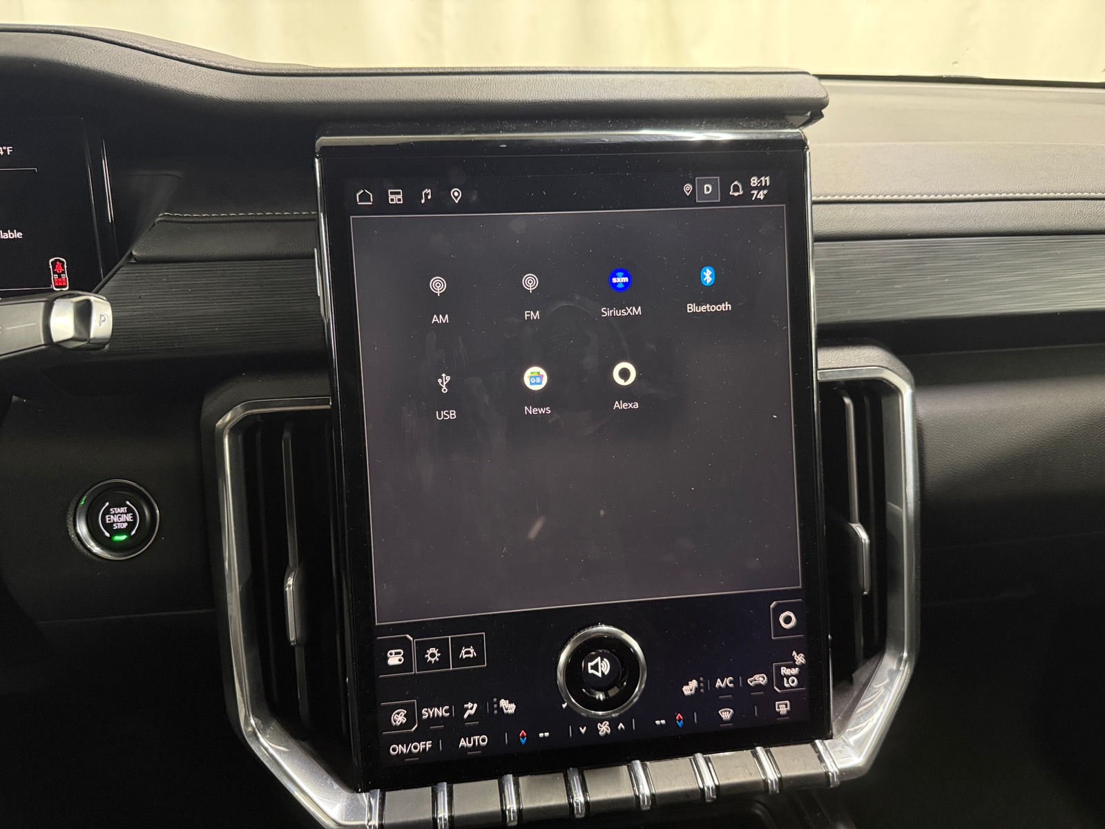 Thumbnail: 2025 GMC Acadia - 4