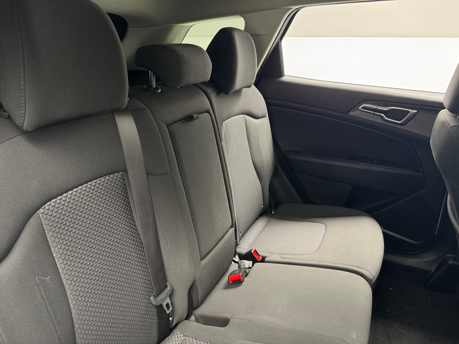 Thumbnail: 2025 Kia Sportage - 6