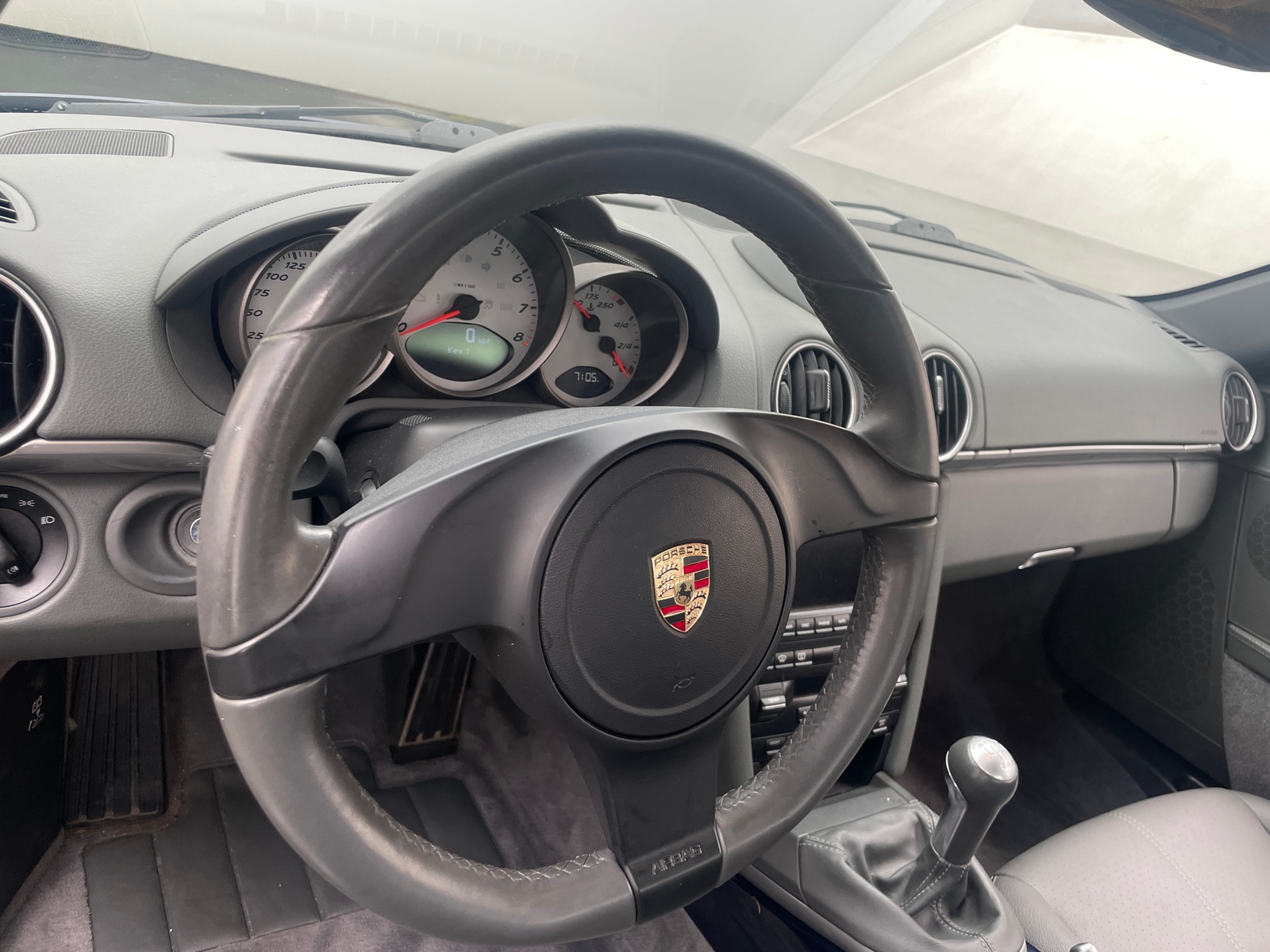 Thumbnail: 2011 Porsche Cayman - 3