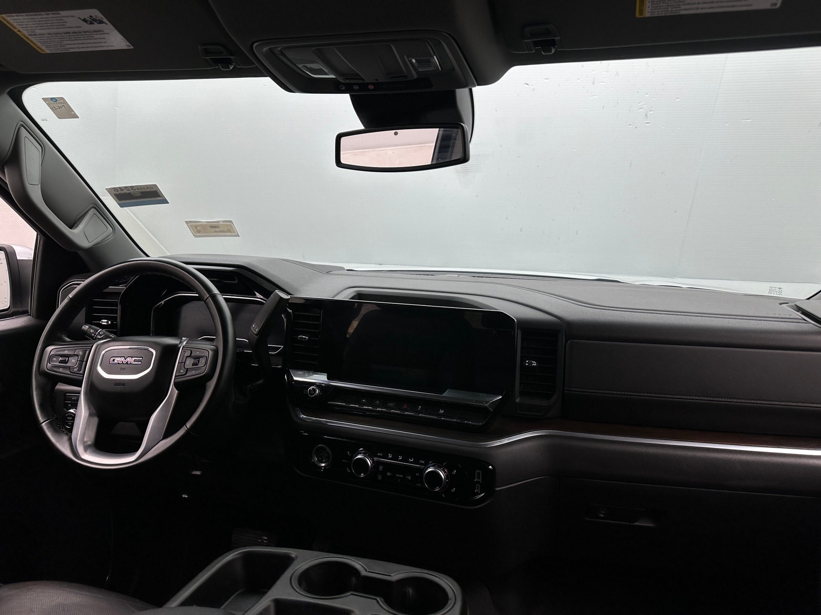 Thumbnail: 2024 GMC Sierra 1500 - 2