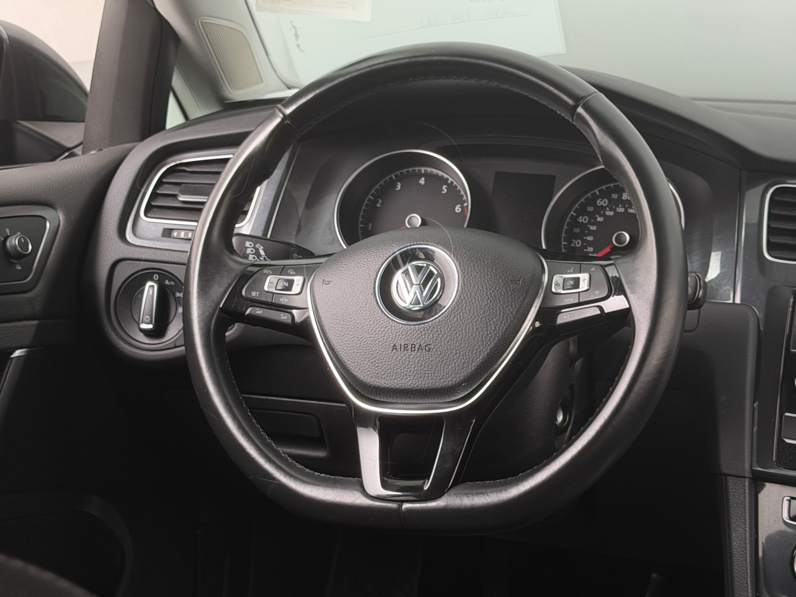 Thumbnail: 2019 Volkswagen Golf - 5