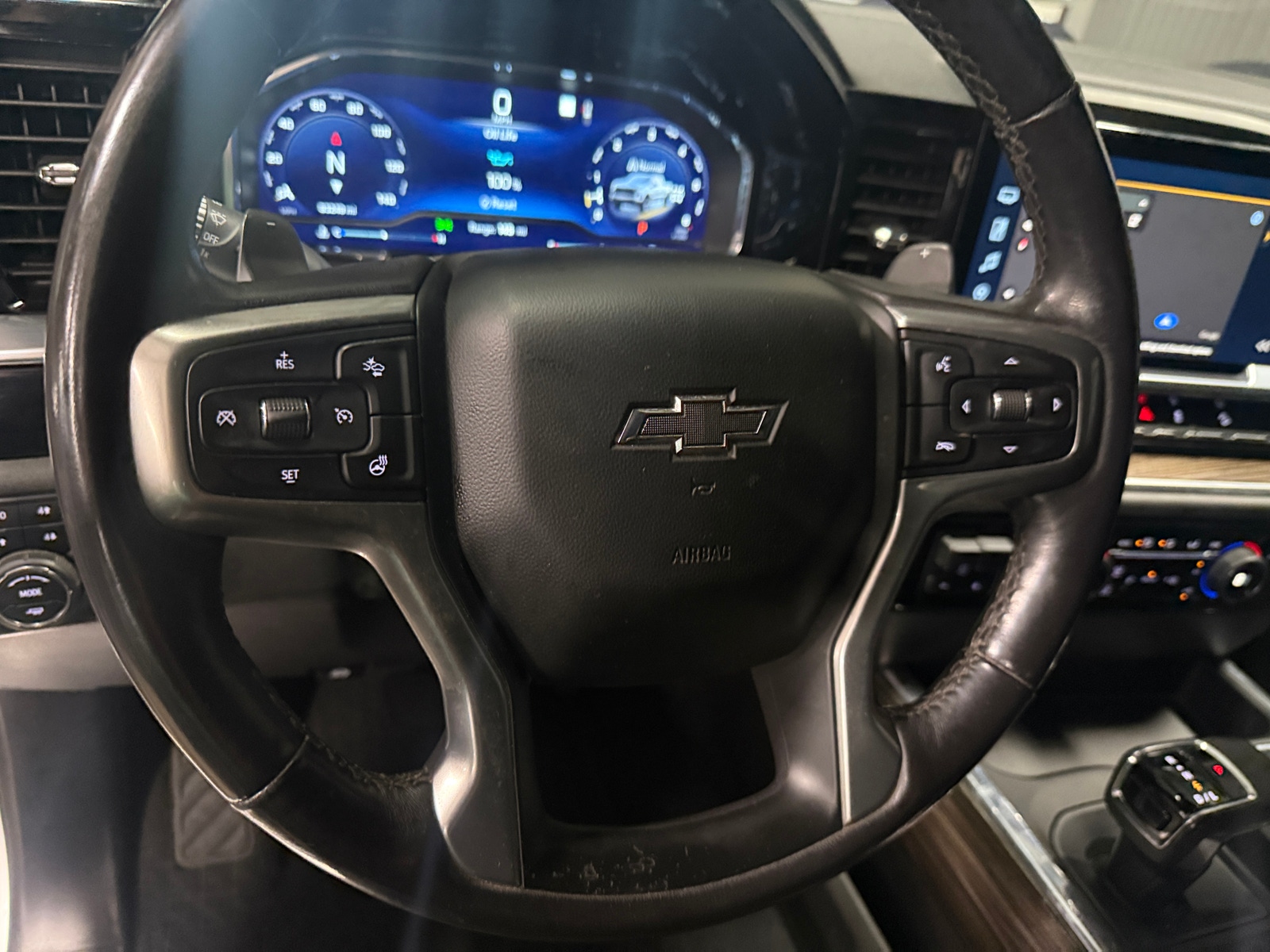 Thumbnail: 2022 Chevrolet Silverado 1500 - 5