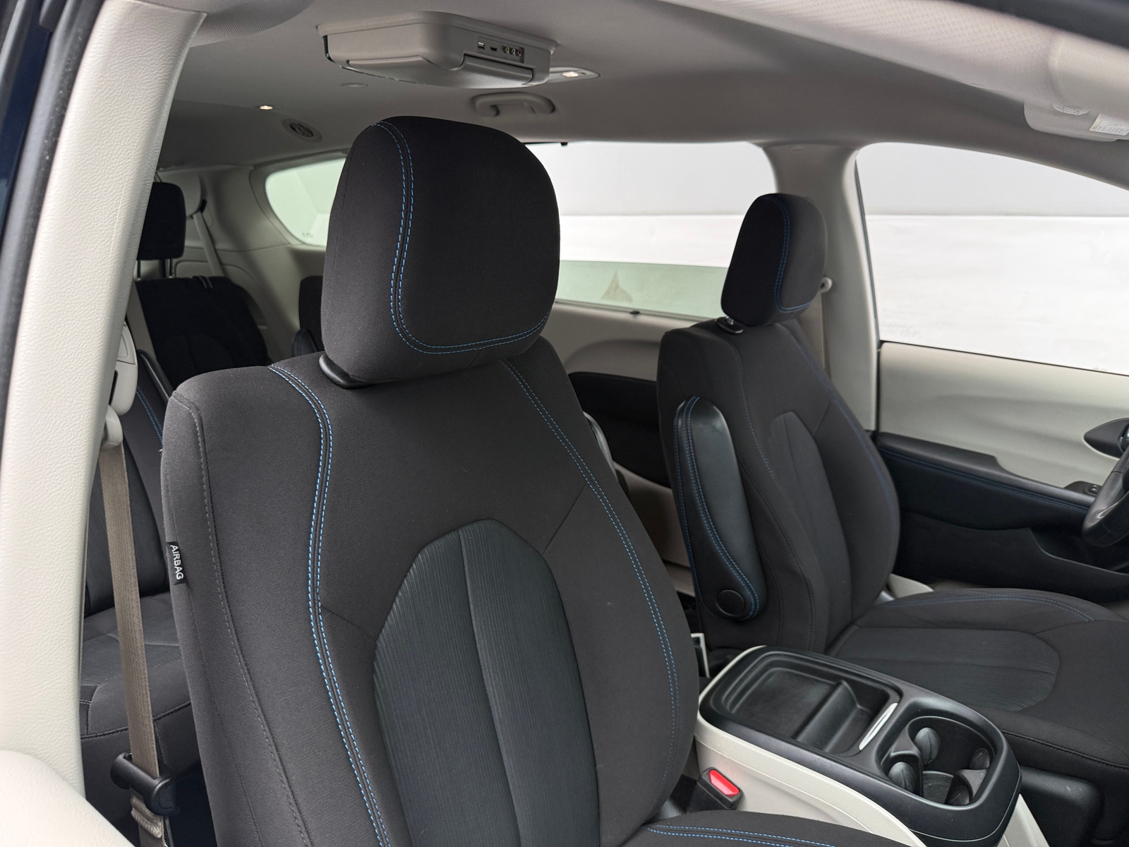 Thumbnail: 2021 Chrysler Pacifica - 2