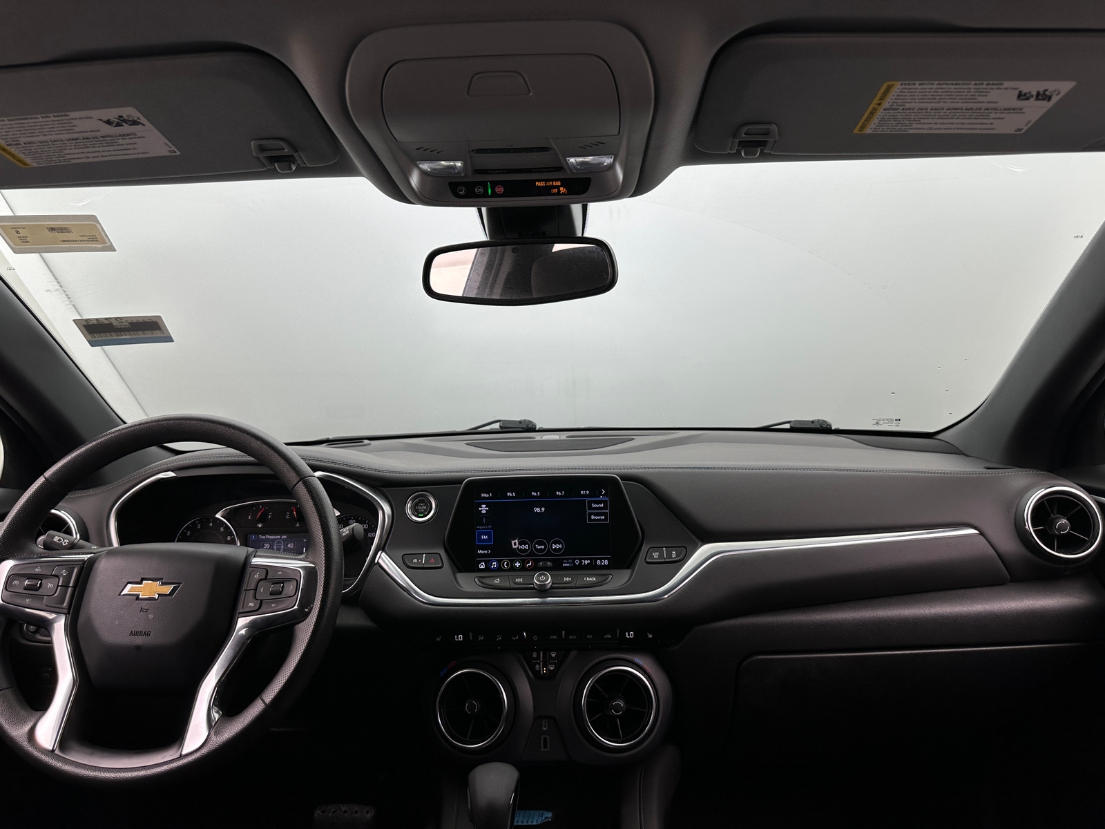 Thumbnail: 2022 Chevrolet Blazer - 3
