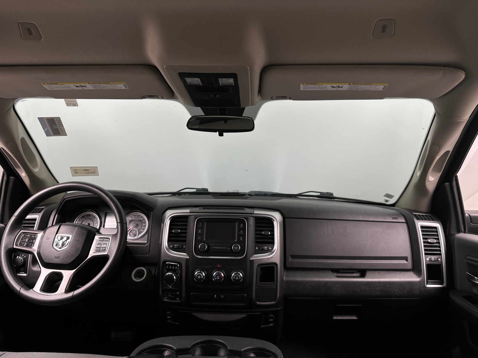 Thumbnail: 2021 RAM 1500 Classic - 3