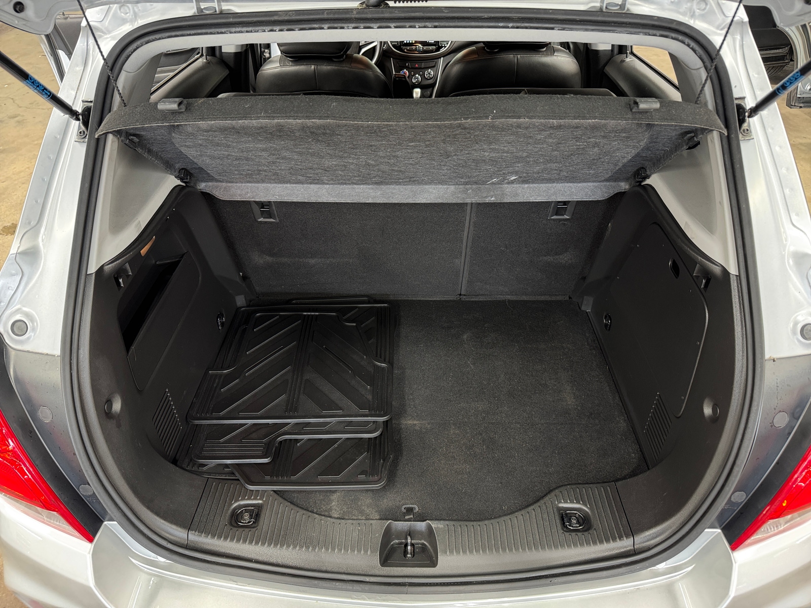 Thumbnail: 2019 Chevrolet Trax - 7