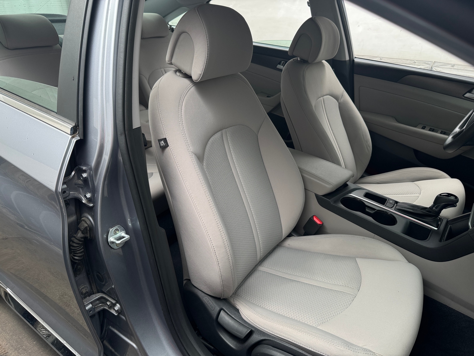 Thumbnail: 2016 Hyundai Sonata - 2