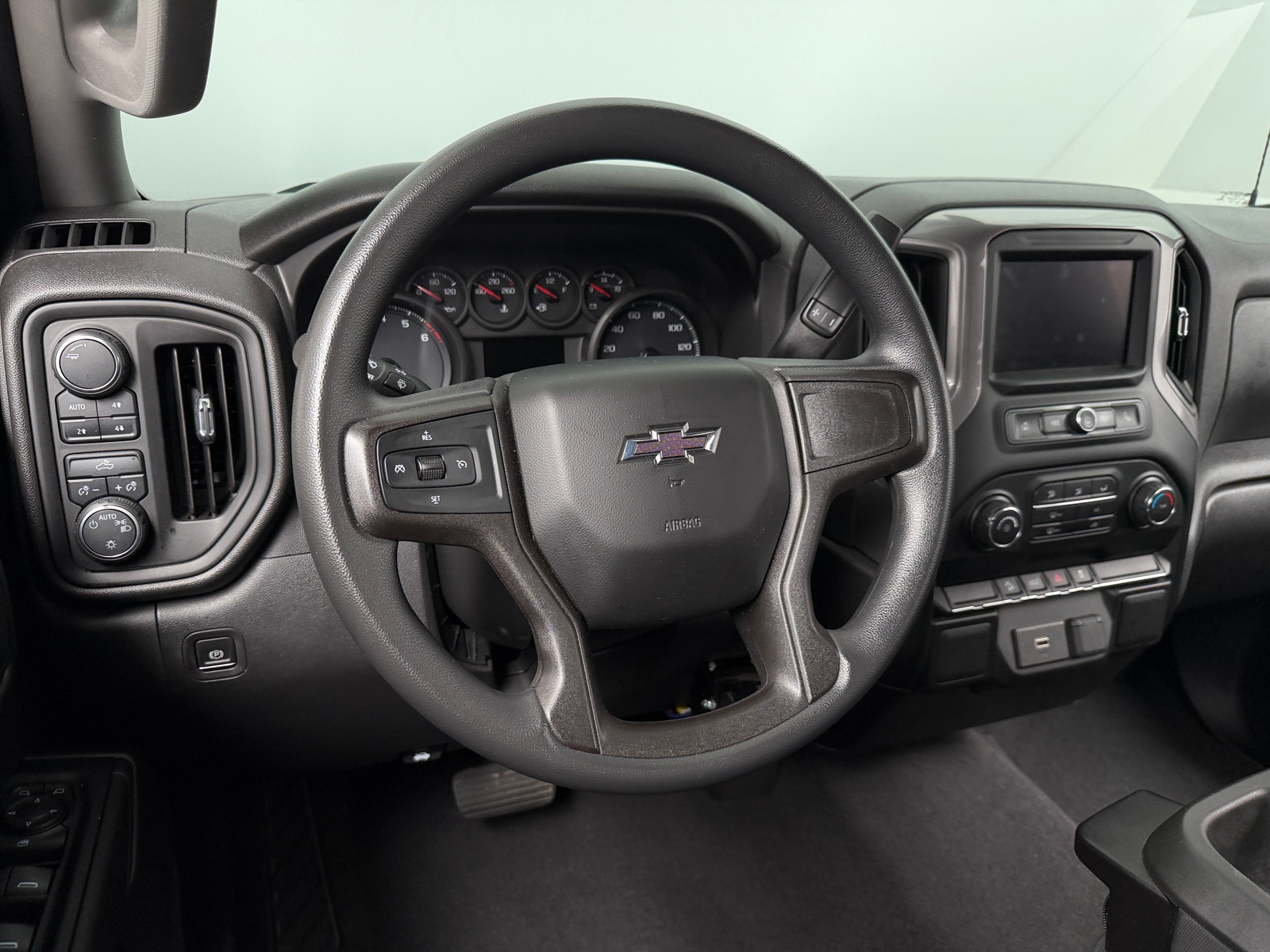 Thumbnail: 2020 Chevrolet Silverado 1500 - 5
