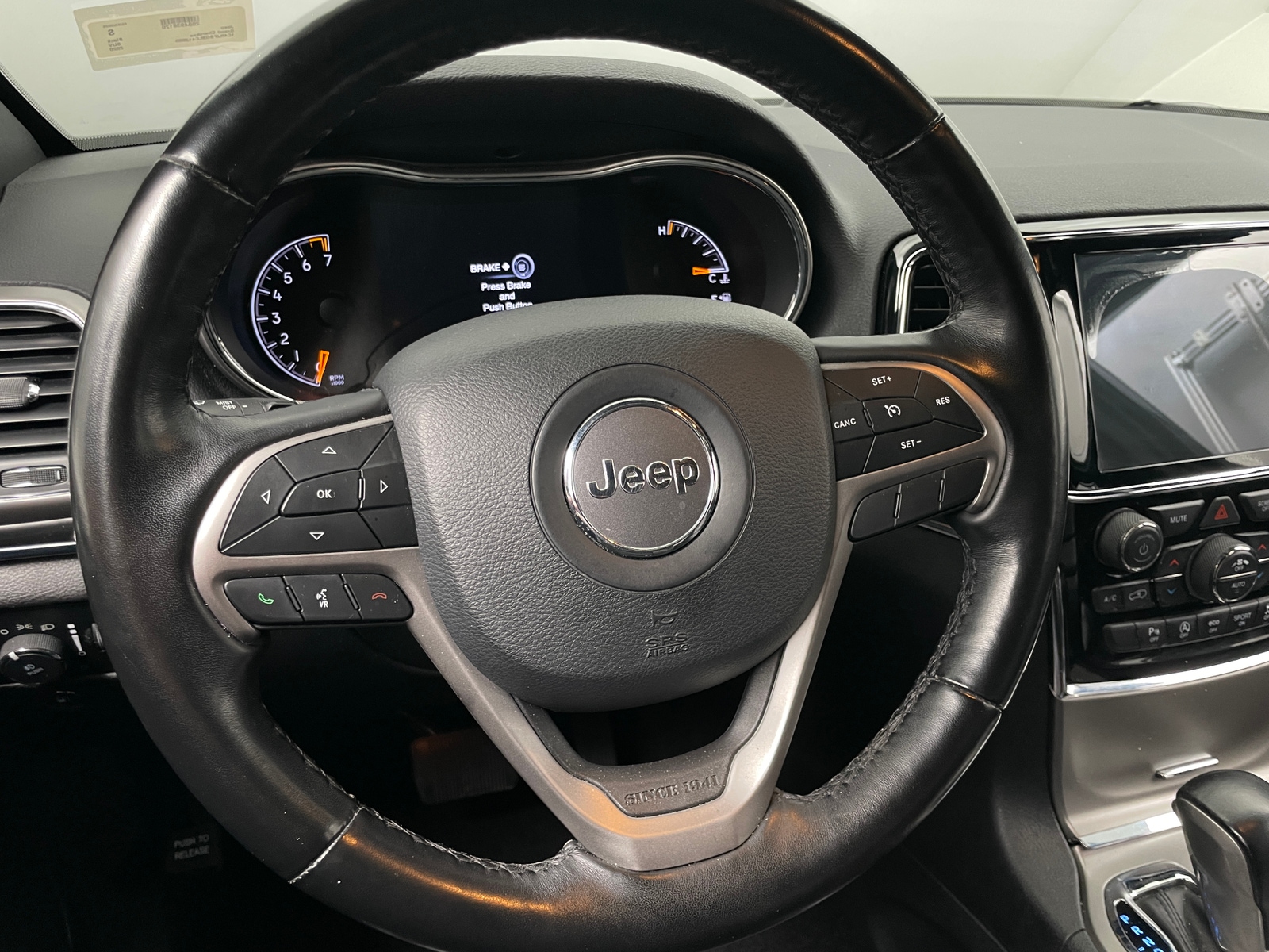 Thumbnail: 2020 Jeep Grand Cherokee - 4
