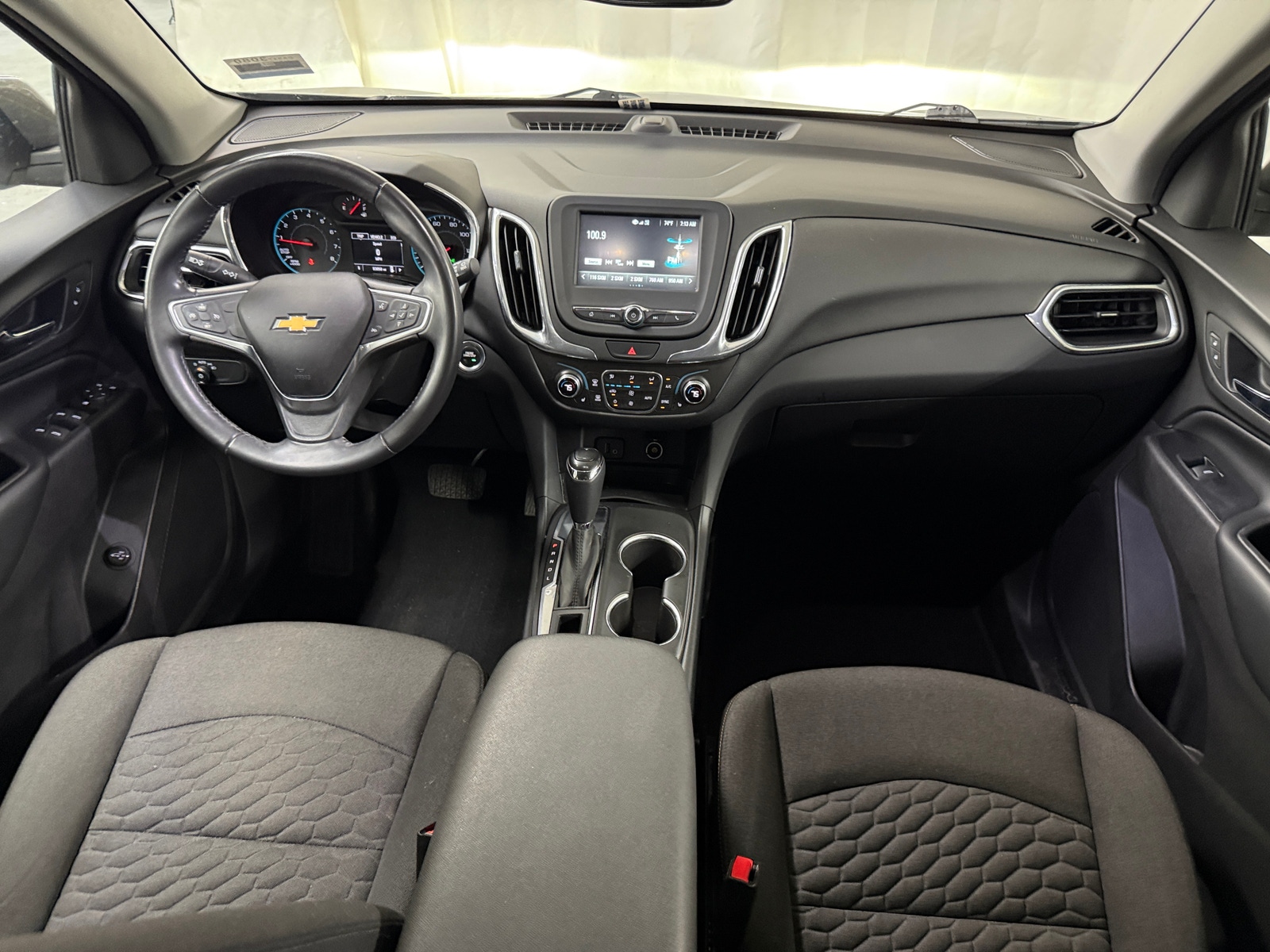 Thumbnail: 2018 Chevrolet Equinox - 3