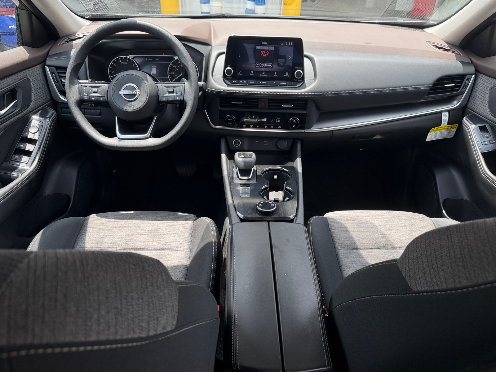 Thumbnail: 2023 Nissan Rogue - 3