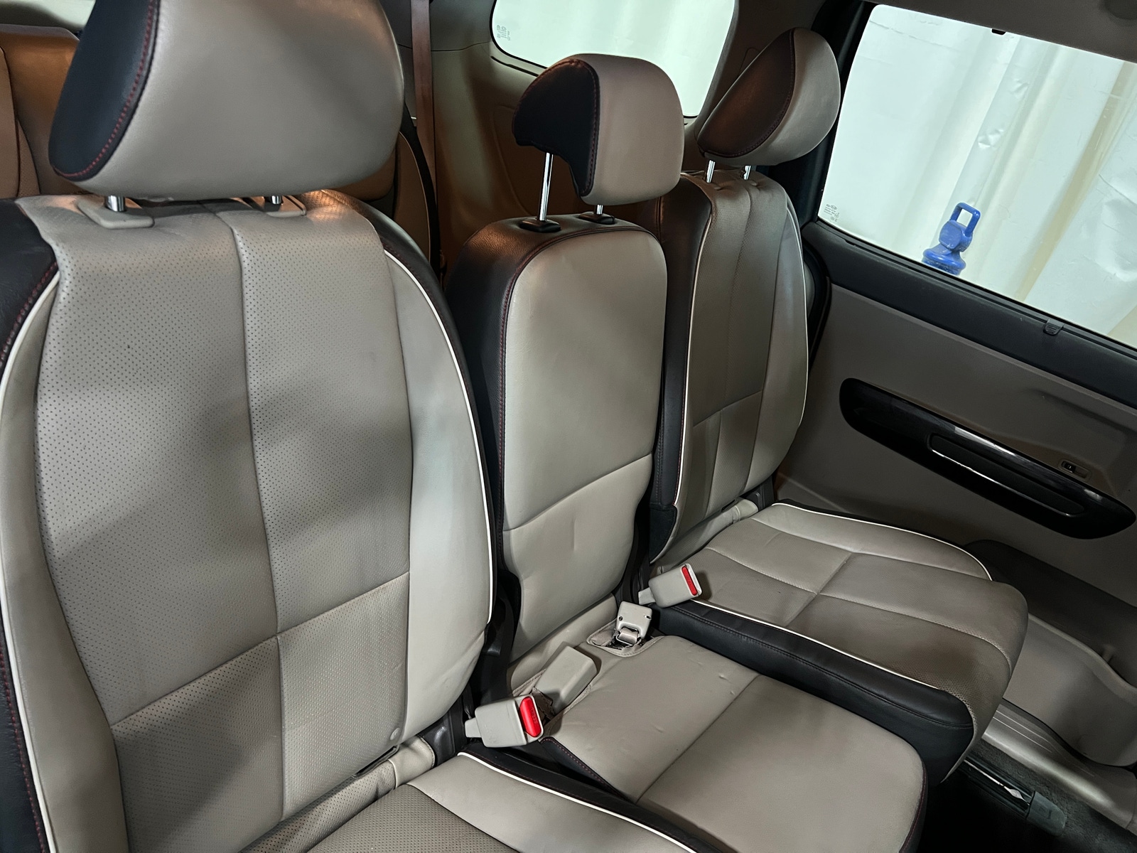 Thumbnail: 2017 Kia Sedona - 5