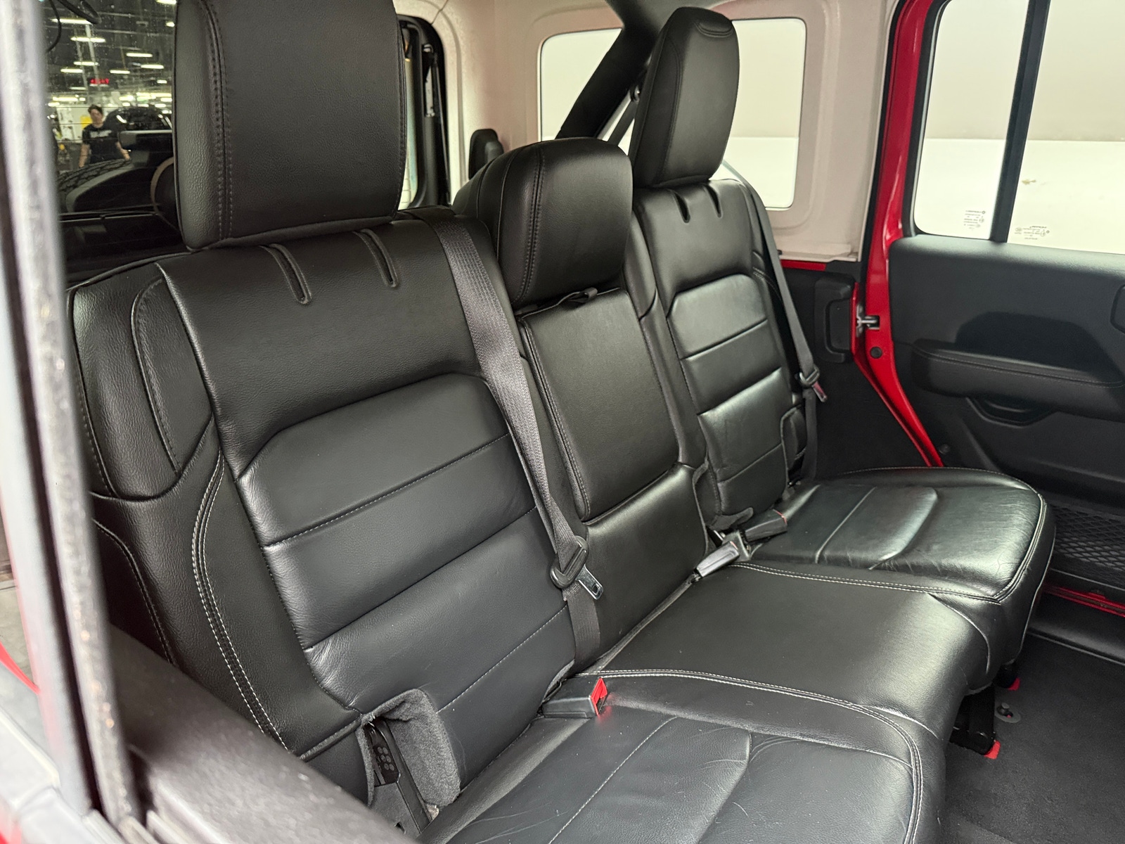 Thumbnail: 2019 Jeep Wrangler - 6