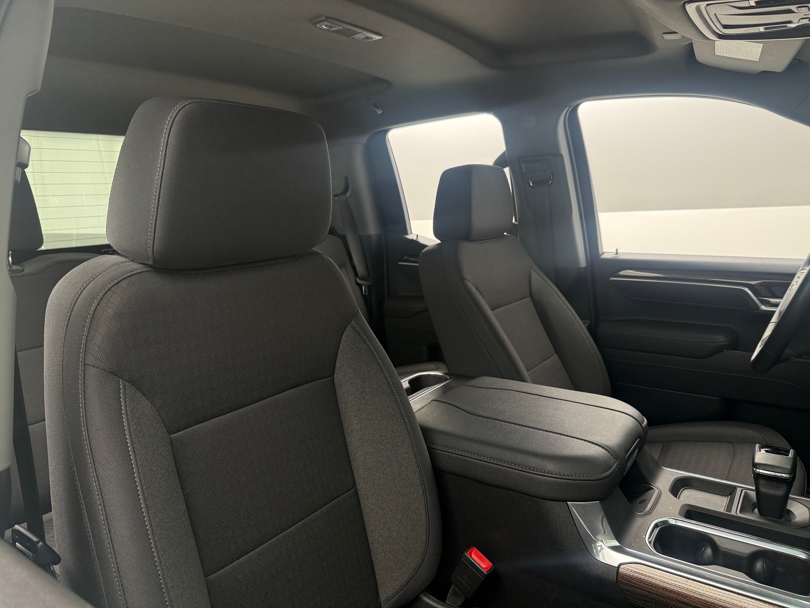 Thumbnail: 2026 Chevrolet Silverado 1500 - 2