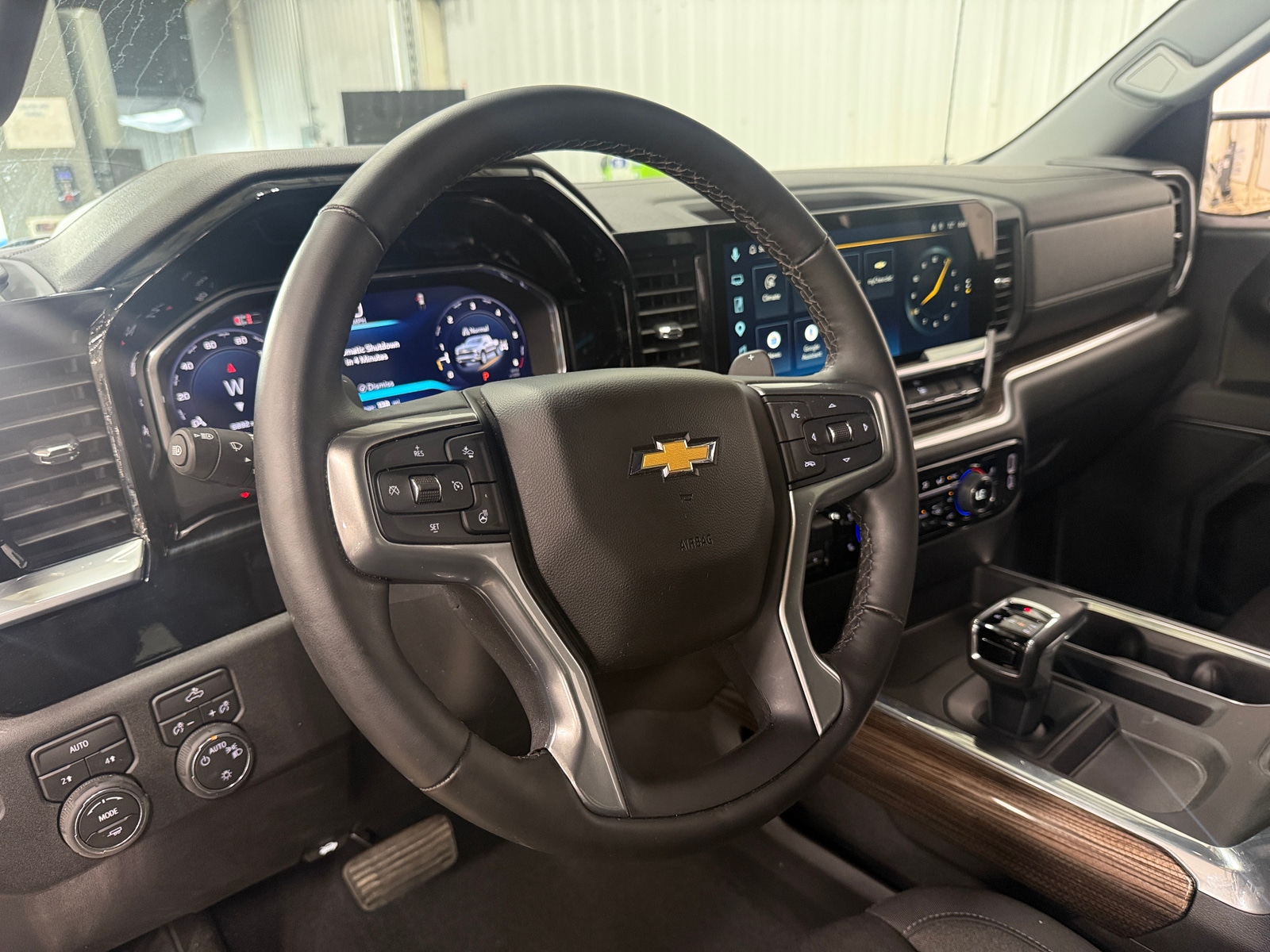 Thumbnail: 2026 Chevrolet Silverado 1500 - 5