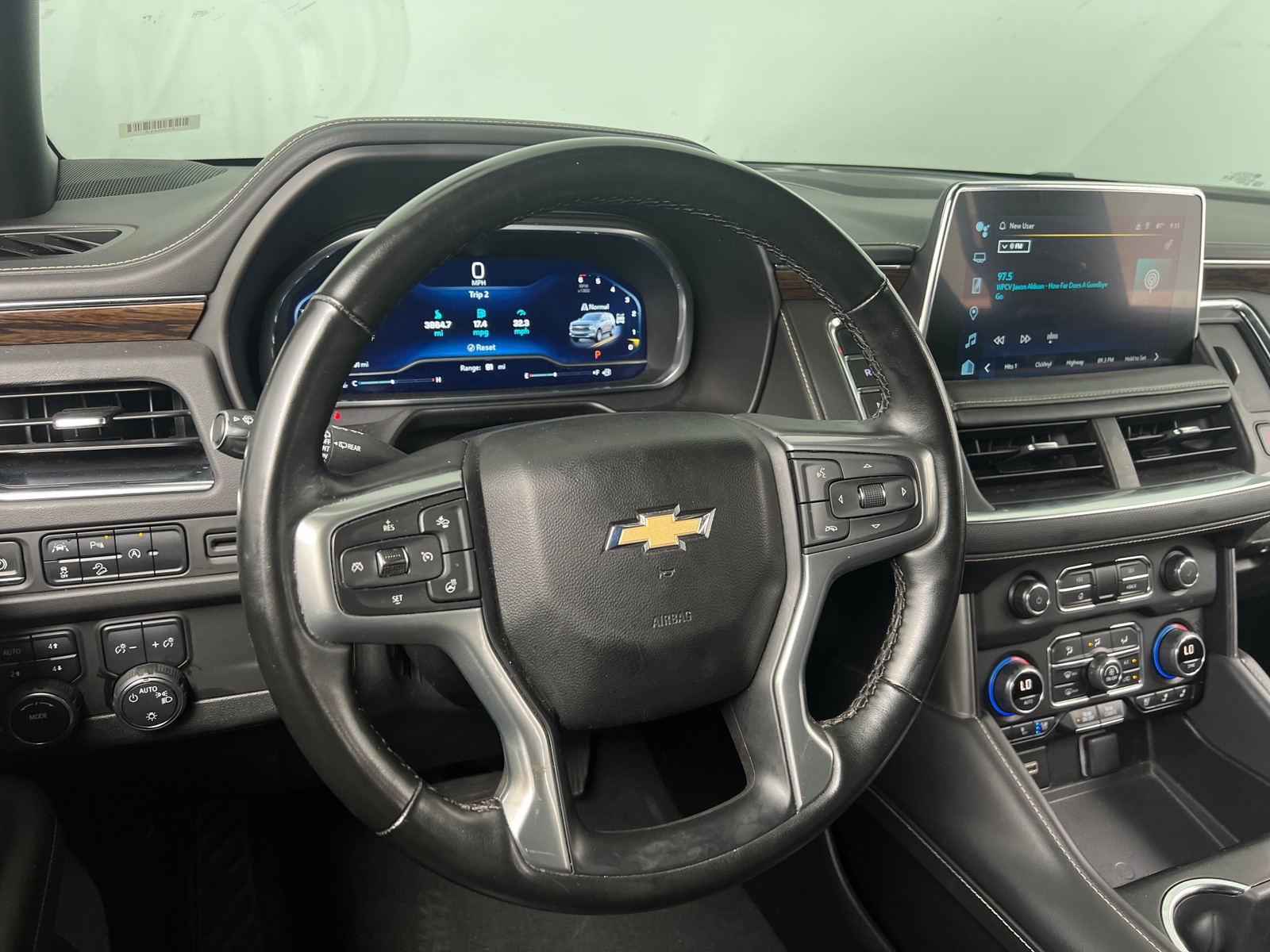 Thumbnail: 2023 Chevrolet Suburban - 4