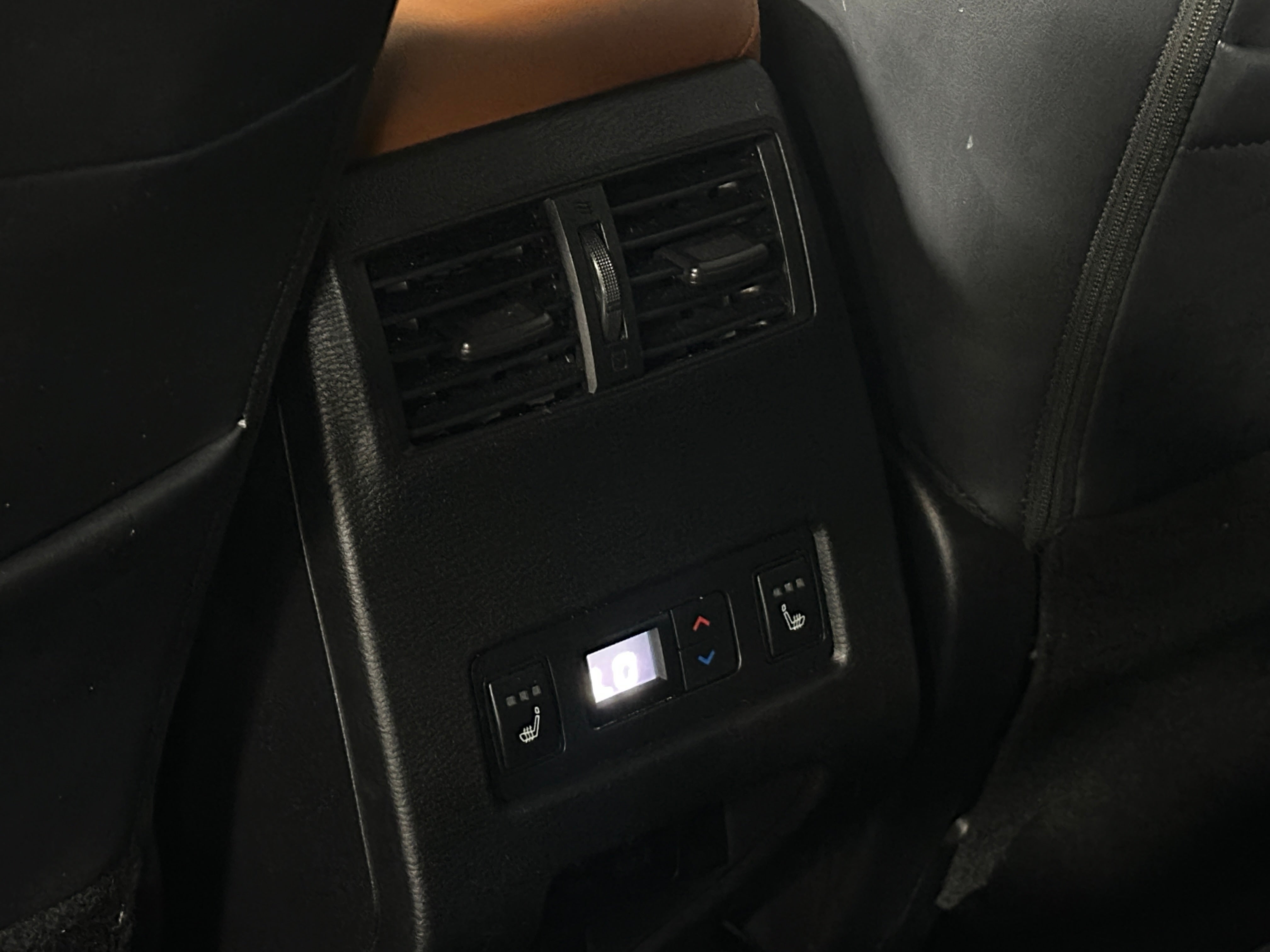 2022 Mitsubishi Outlander SEL - Photo 7