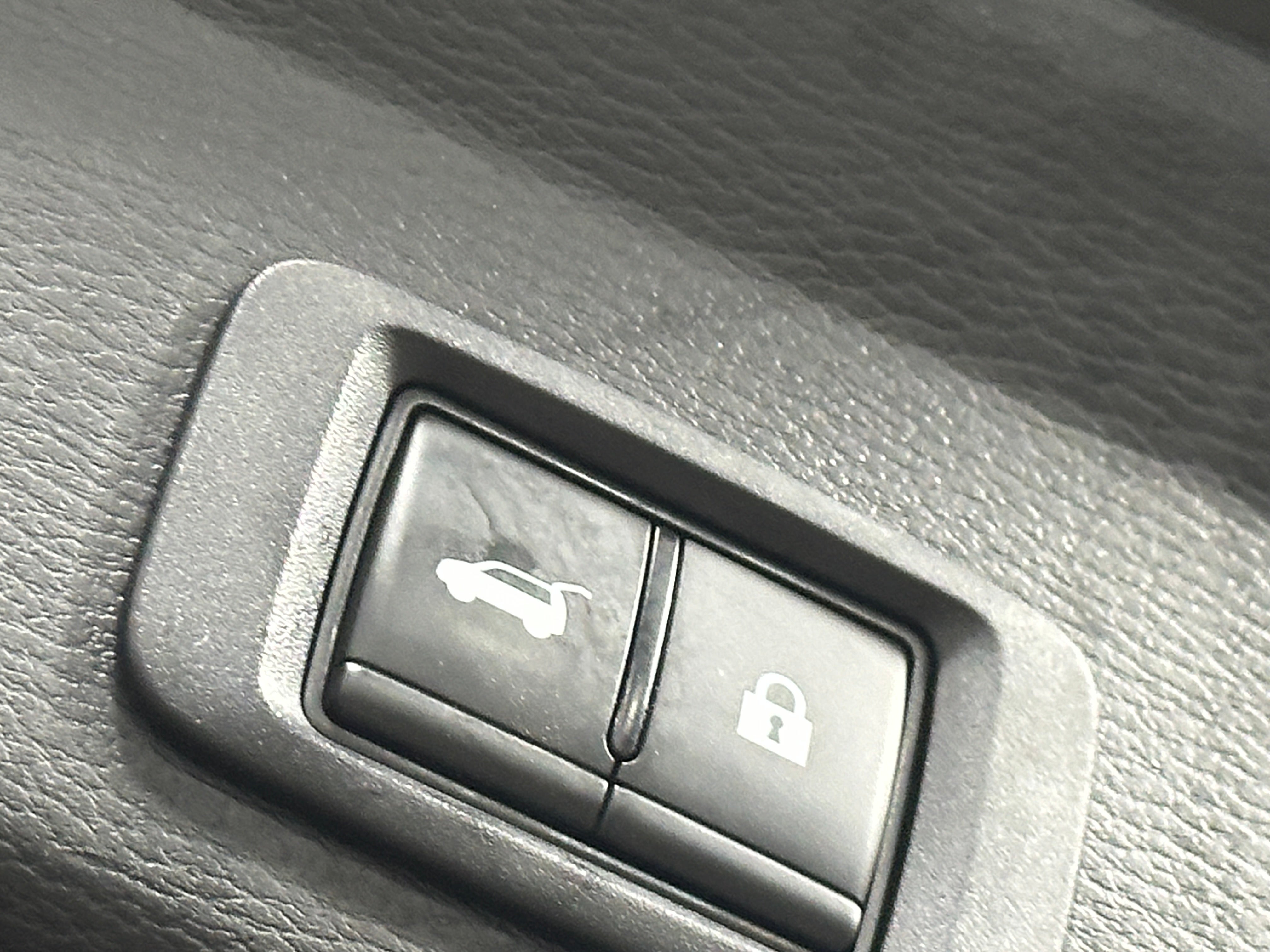 2022 Mitsubishi Outlander SEL - Photo 20