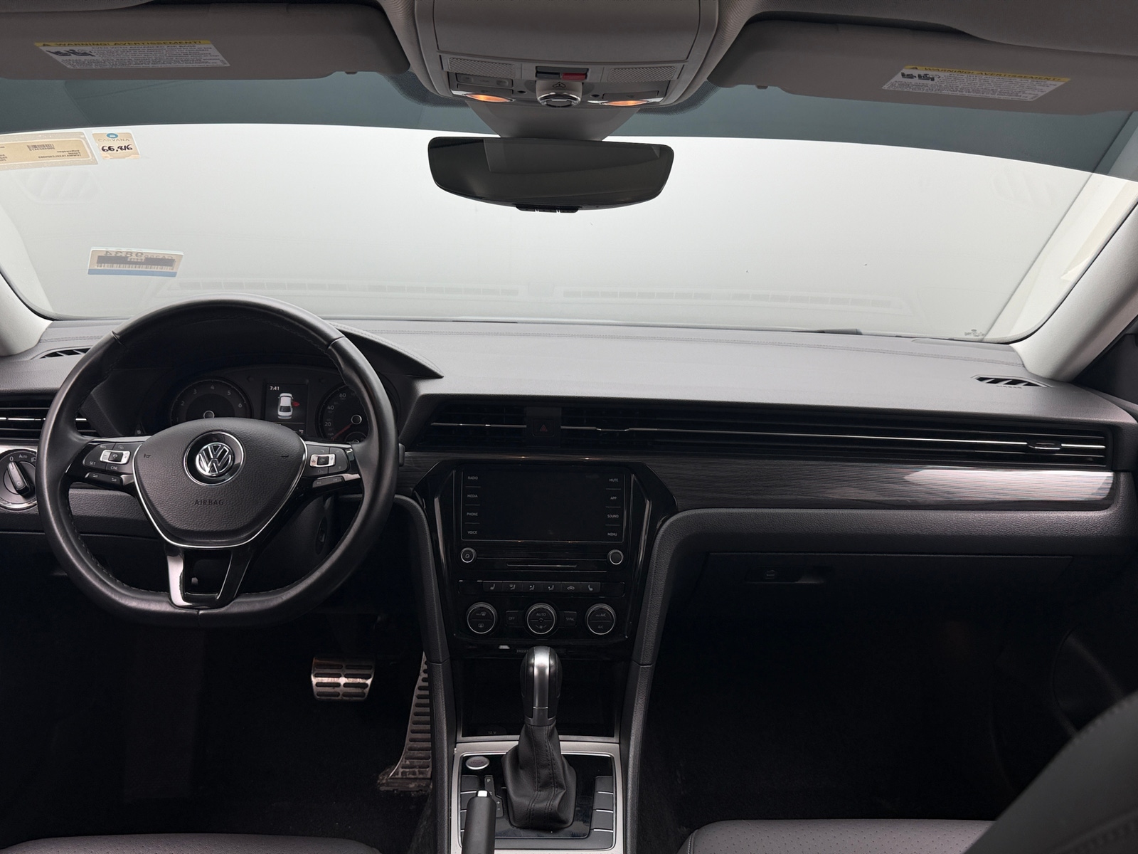 Thumbnail: 2020 Volkswagen Passat - 2