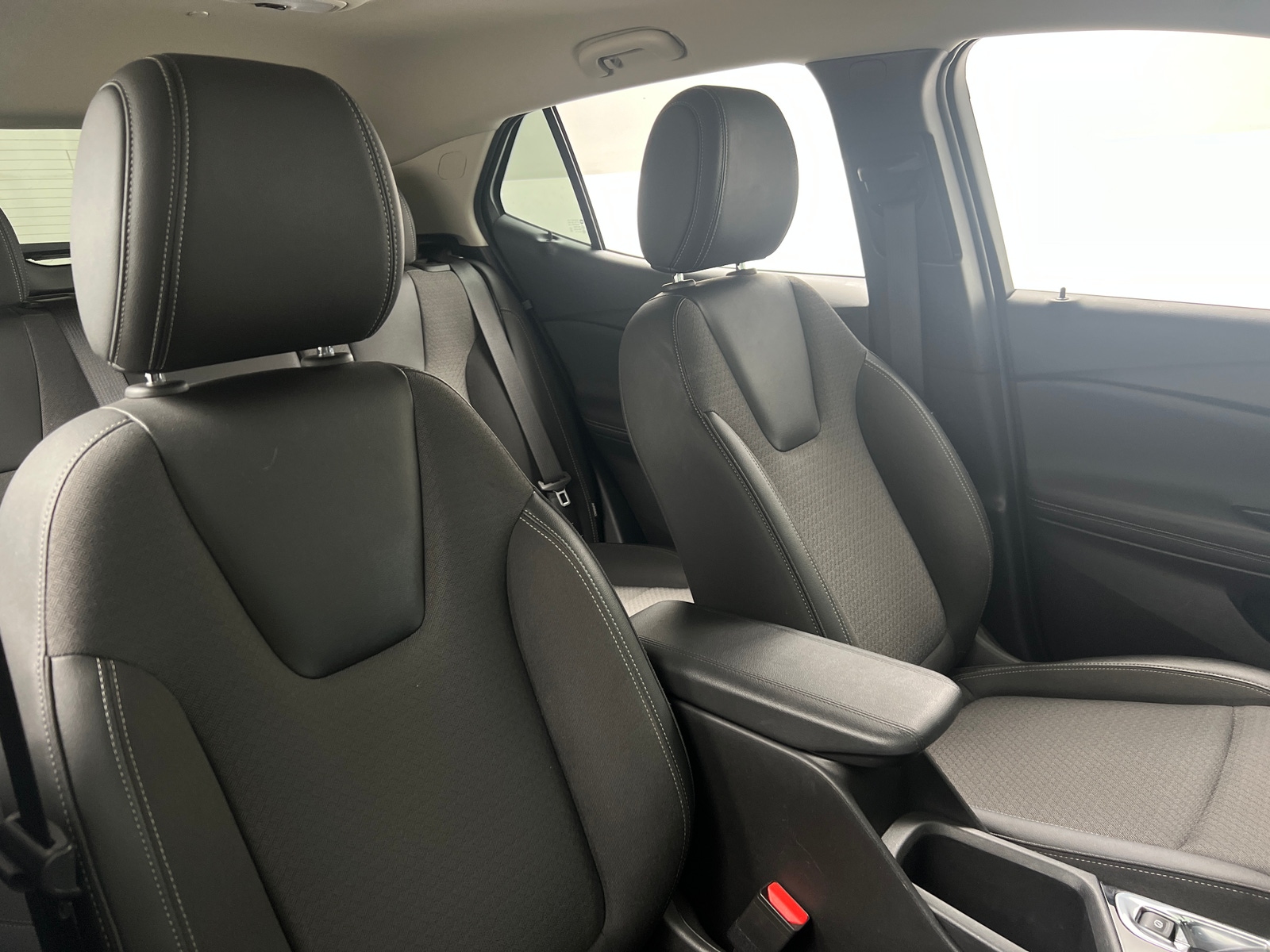 Thumbnail: 2025 Buick Encore GX - 2