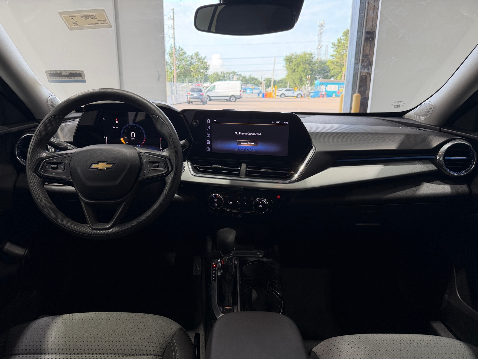 Thumbnail: 2025 Chevrolet Trax - 3