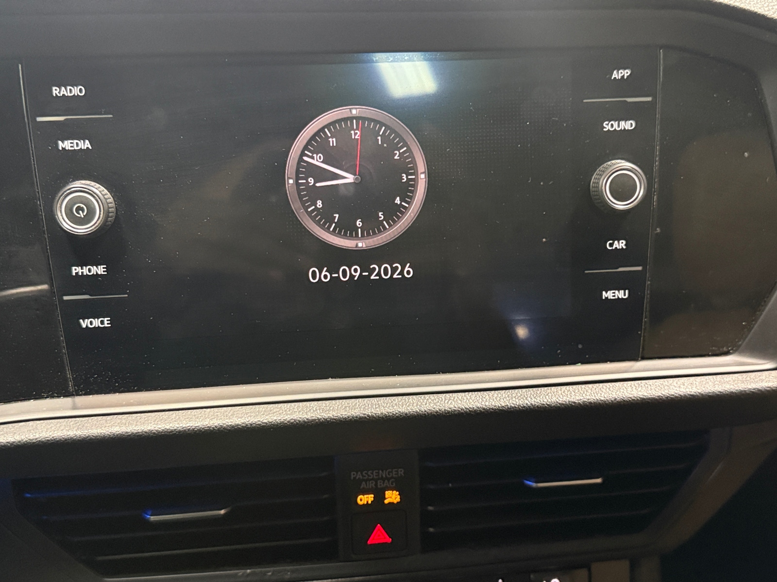 Thumbnail: 2021 Volkswagen Jetta - 3