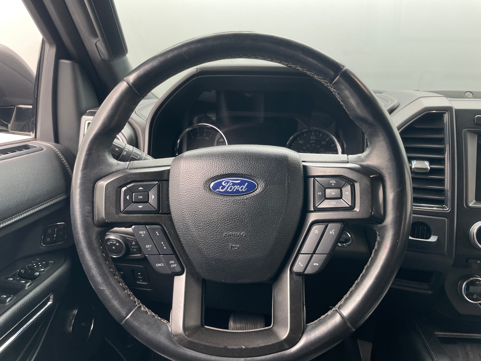 Thumbnail: 2018 Ford Expedition MAX - 4