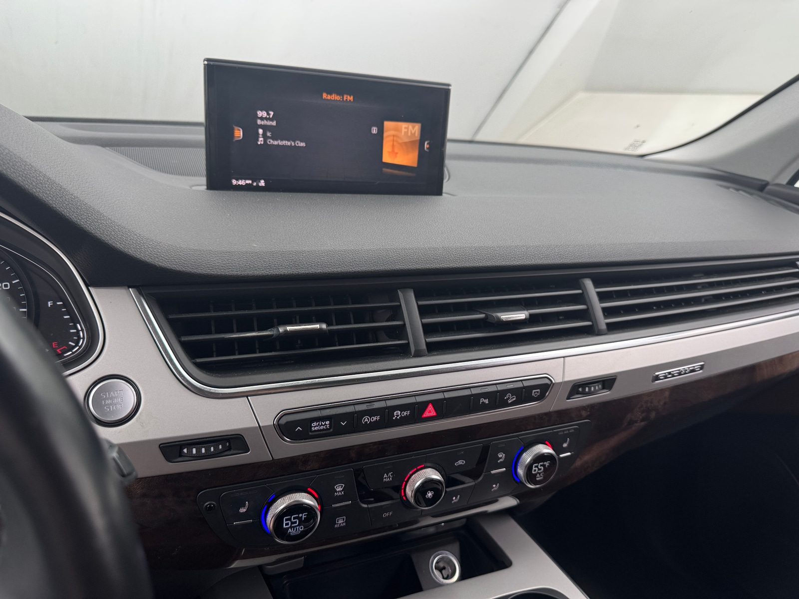 Thumbnail: 2019 Audi Q7 - 3