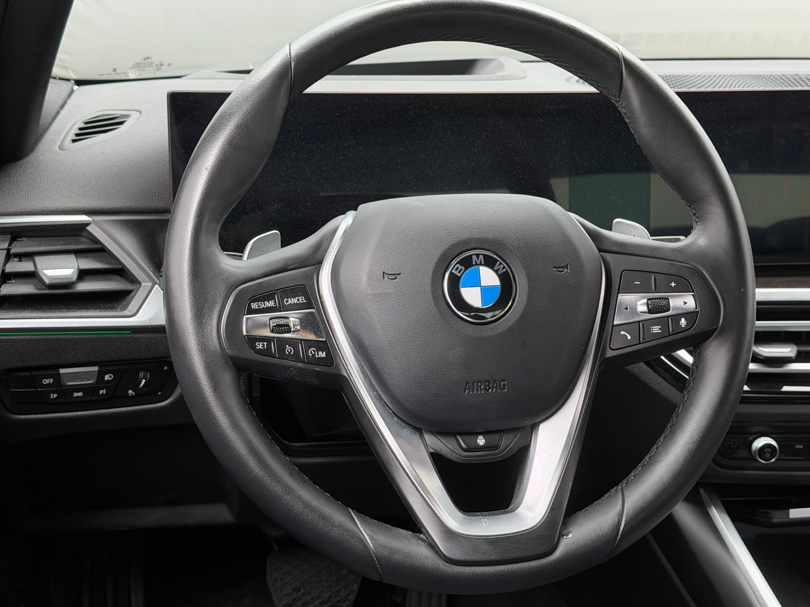 Thumbnail: 2023 BMW 3 Series - 4