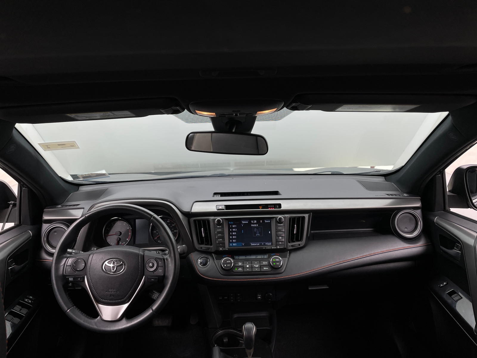 Thumbnail: 2017 Toyota RAV4 - 2